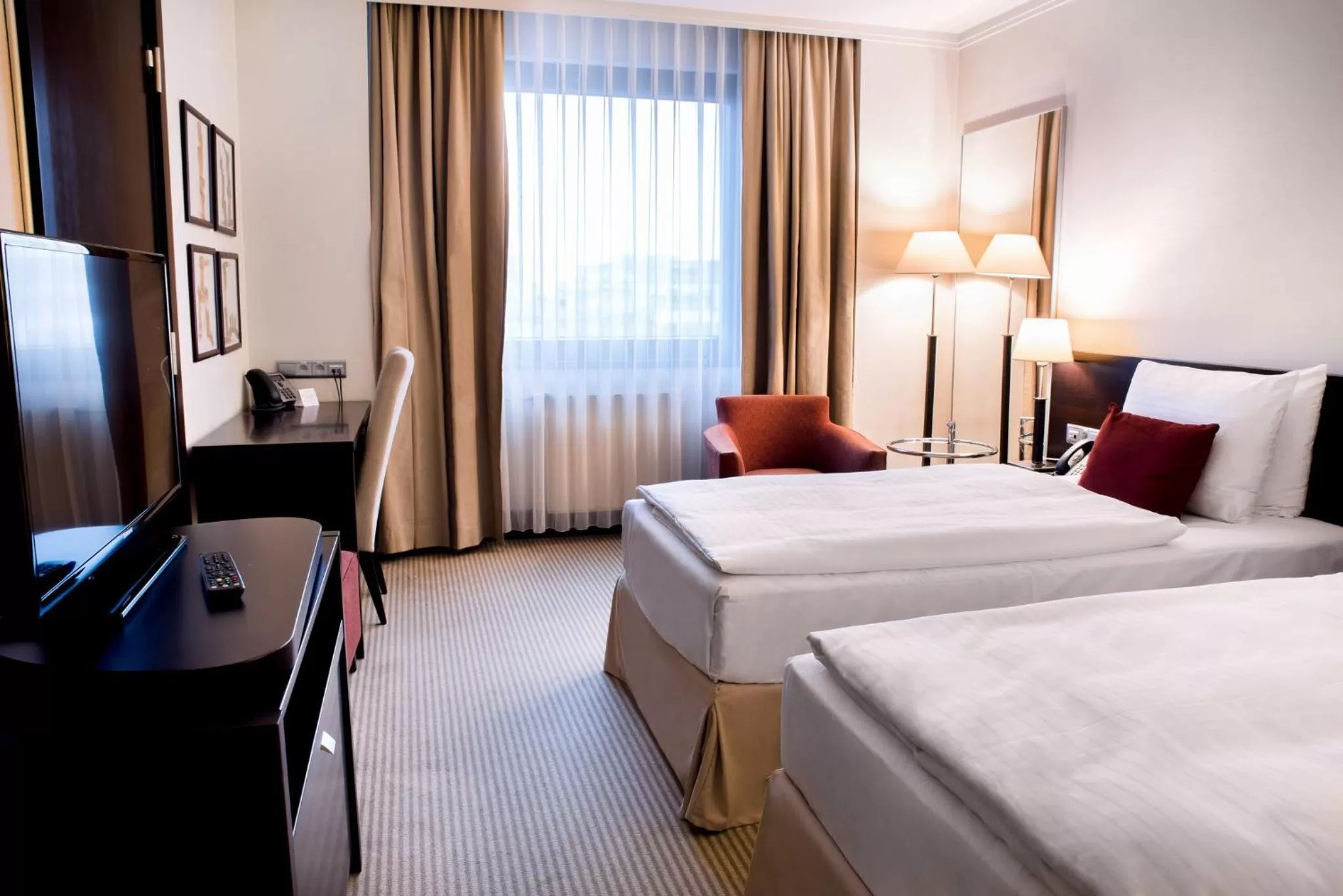 Photo of the whole room, Bed in Crowne Plaza Bratislava by IHG