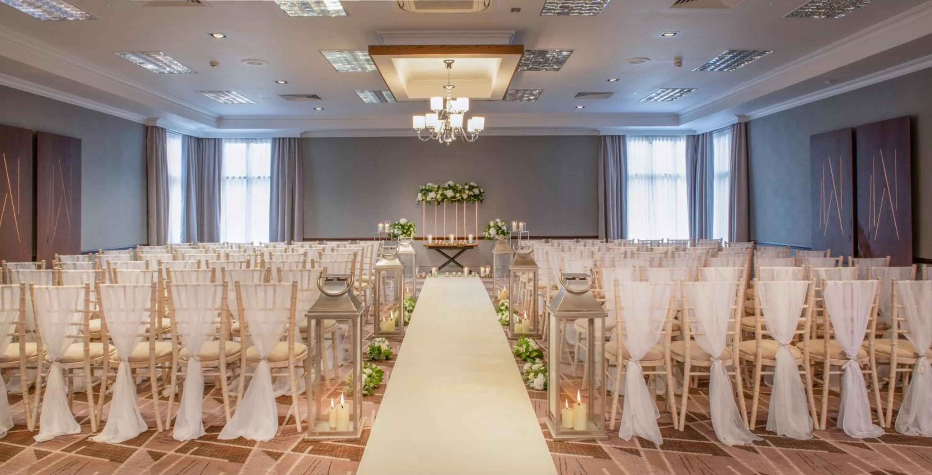 Area and facilities in Aztec Hotel and Spa