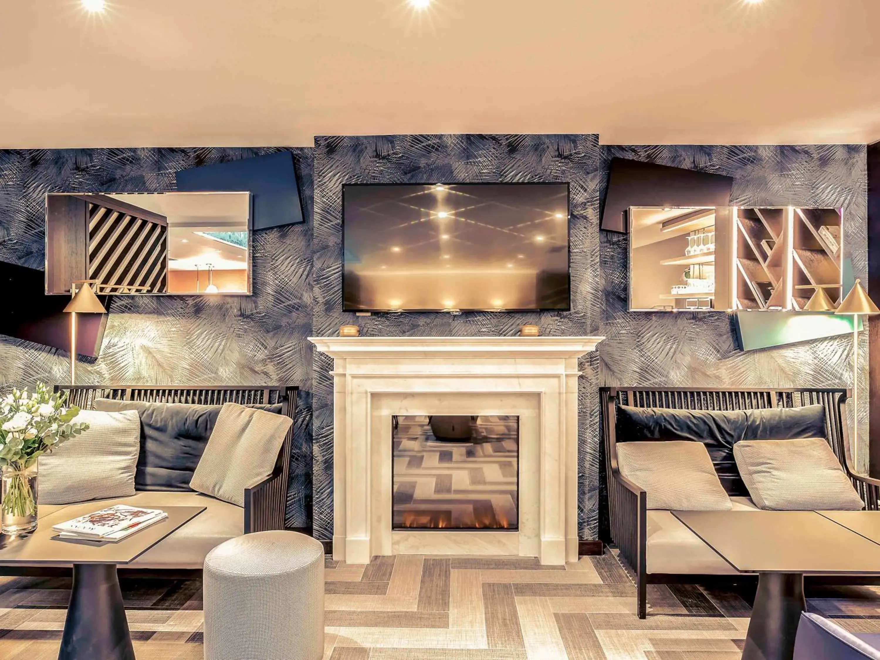 Mercure Paris Arc de Triomphe Etoile Mercure Paris Arc de Triomphe Etoile