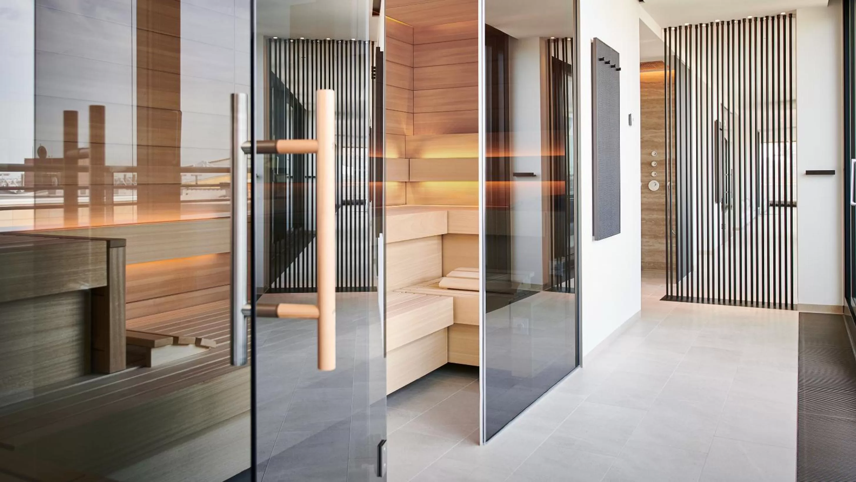 Sauna, Bed in The Mandala Berlin, a Member of Design Hotels