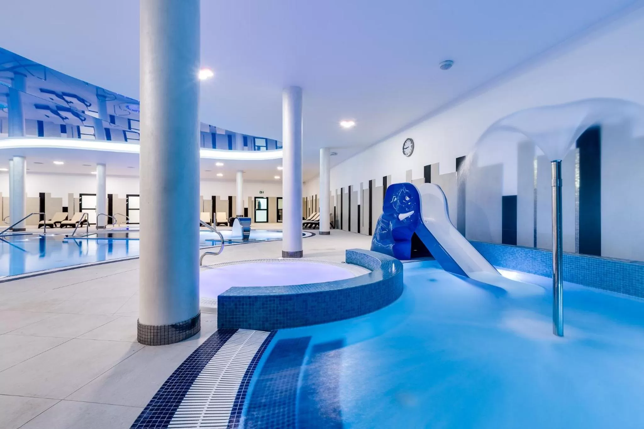 Swimming pool in Osada Śnieżka koło Karpacza