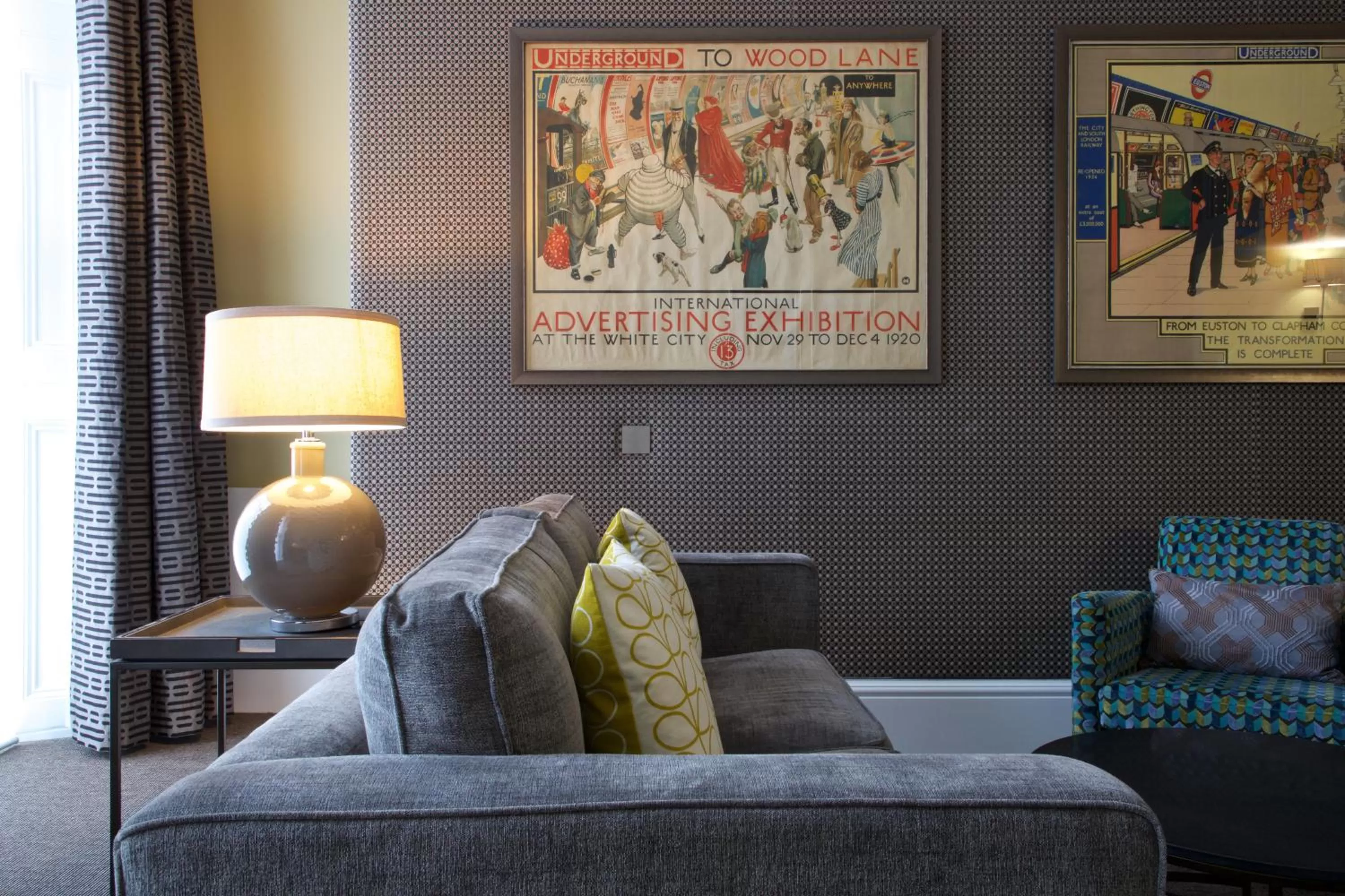 Living room in 54 Queen's Gate Hotel