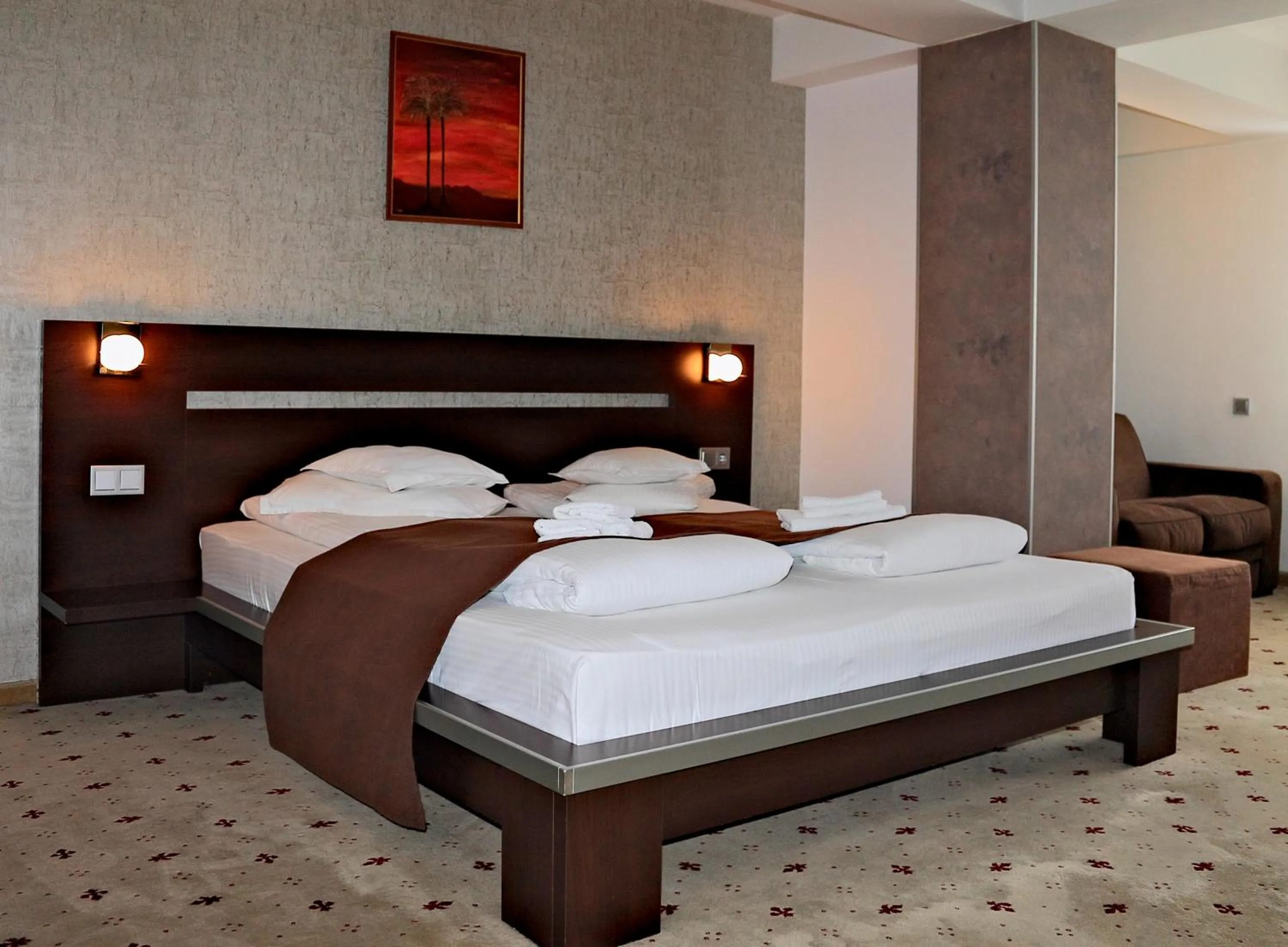 Bed in Hotel Premier