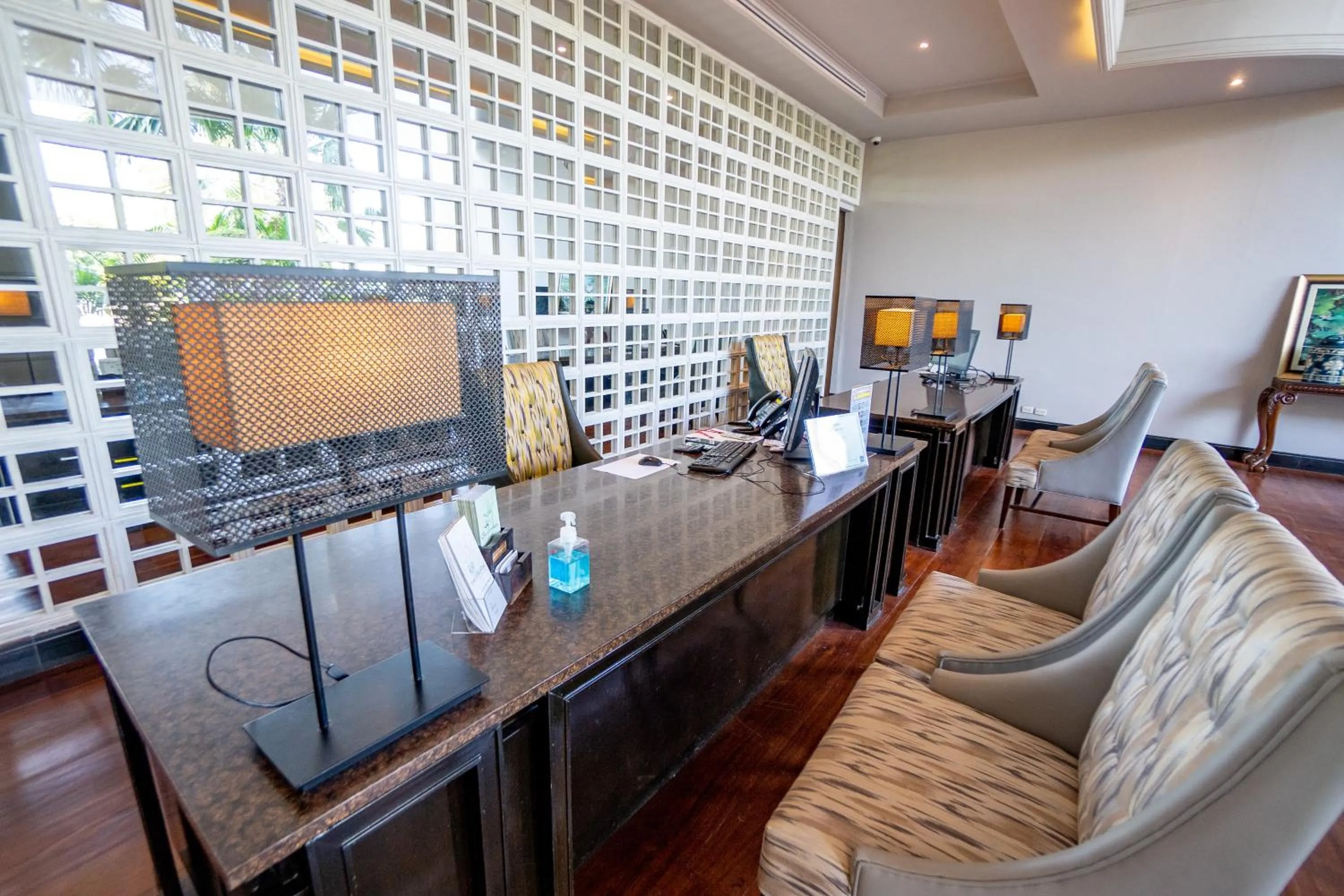 Lobby or reception in The Grand Riverside Hotel