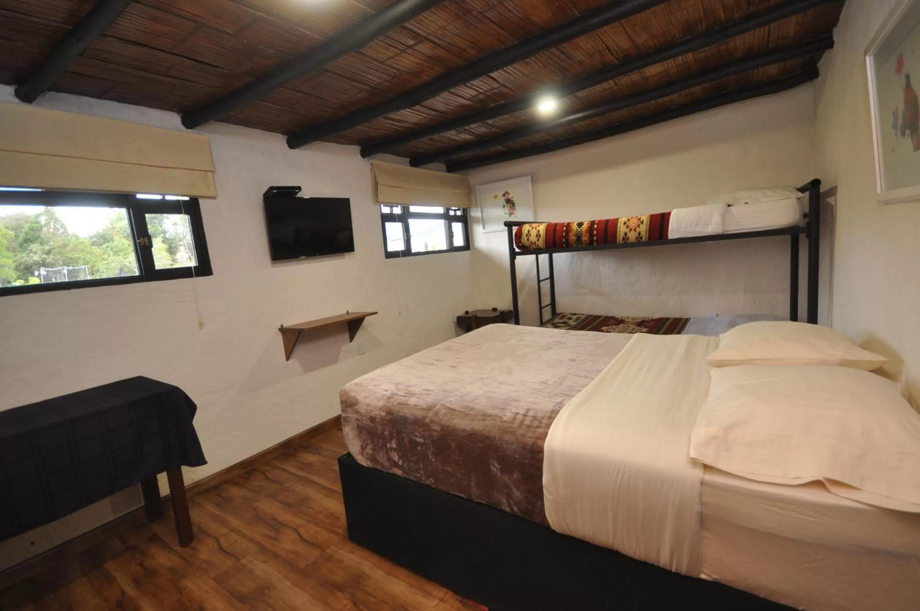 Bedroom, Bunk Bed in Posada Cafe La Huerta