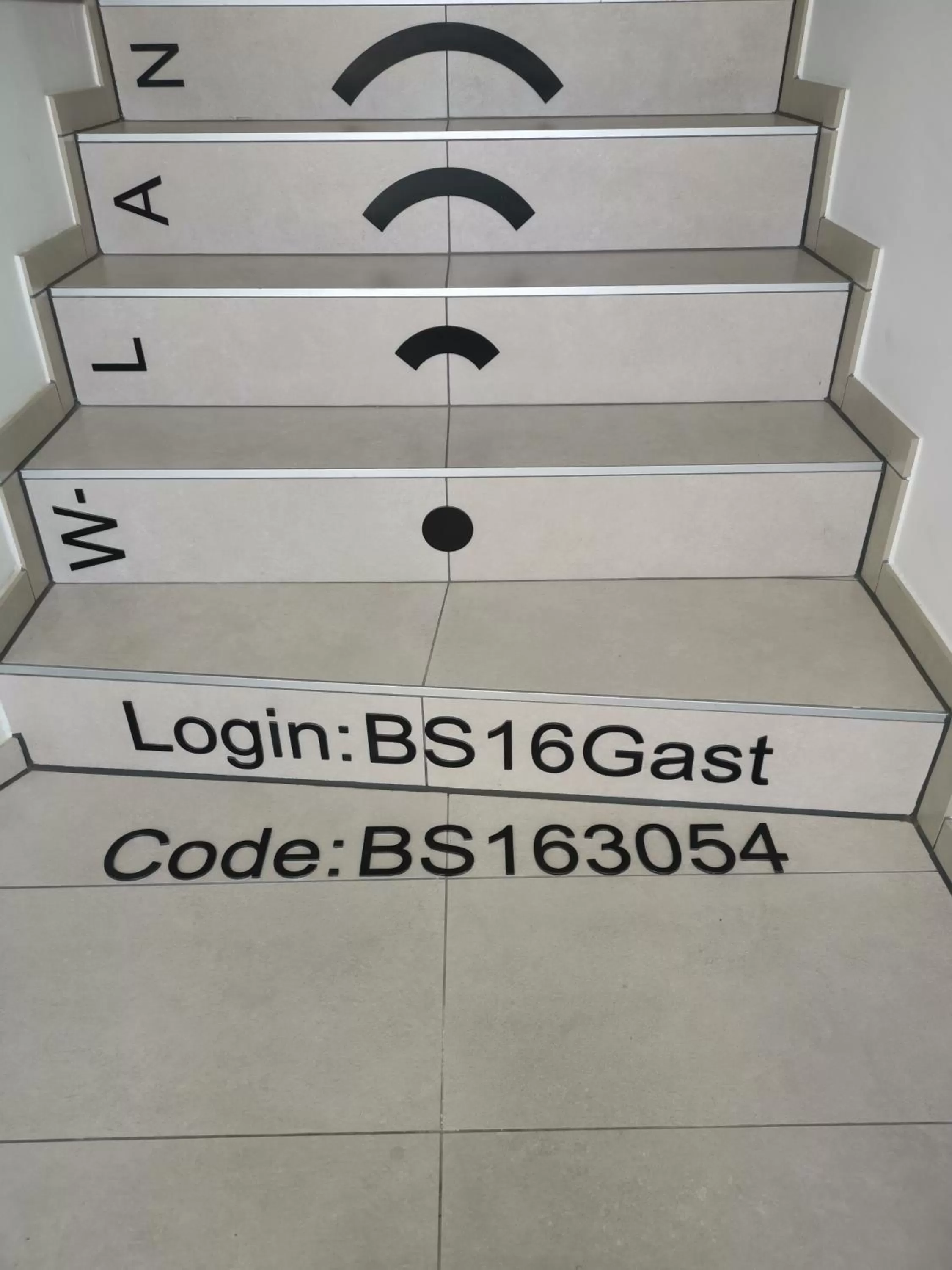 Property logo or sign in Boutique Hotel BS16 before Bern City Parking gratis