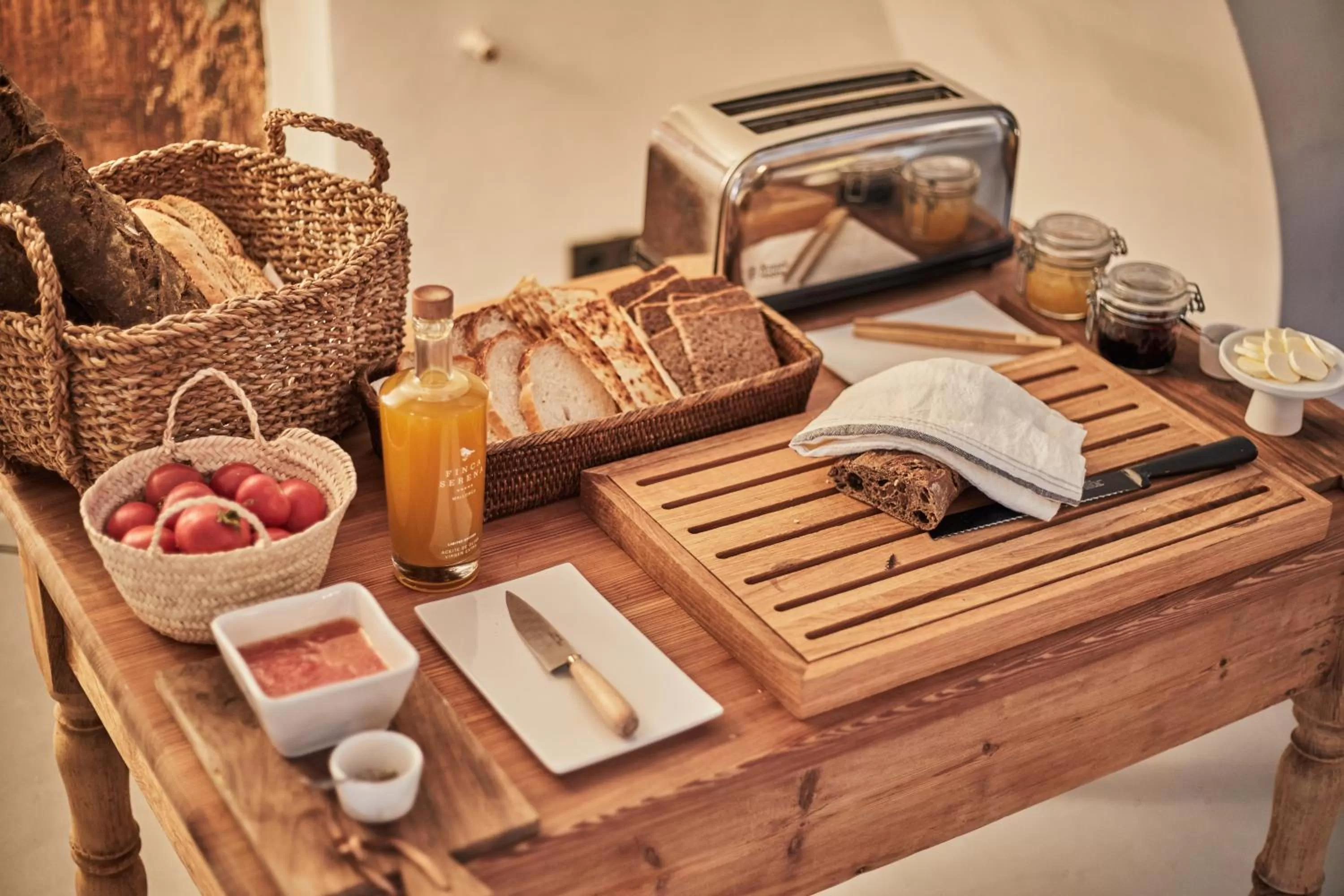 Breakfast in Finca Serena Mallorca, Small Luxury Hotels