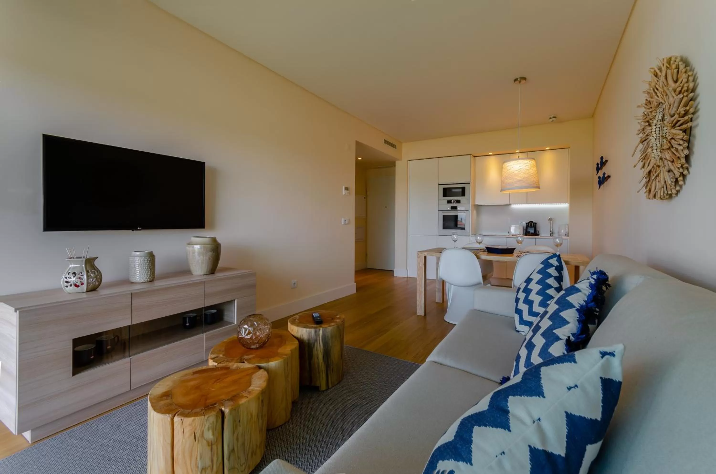 Kitchen or kitchenette in Praia do Sal Resort and SPA