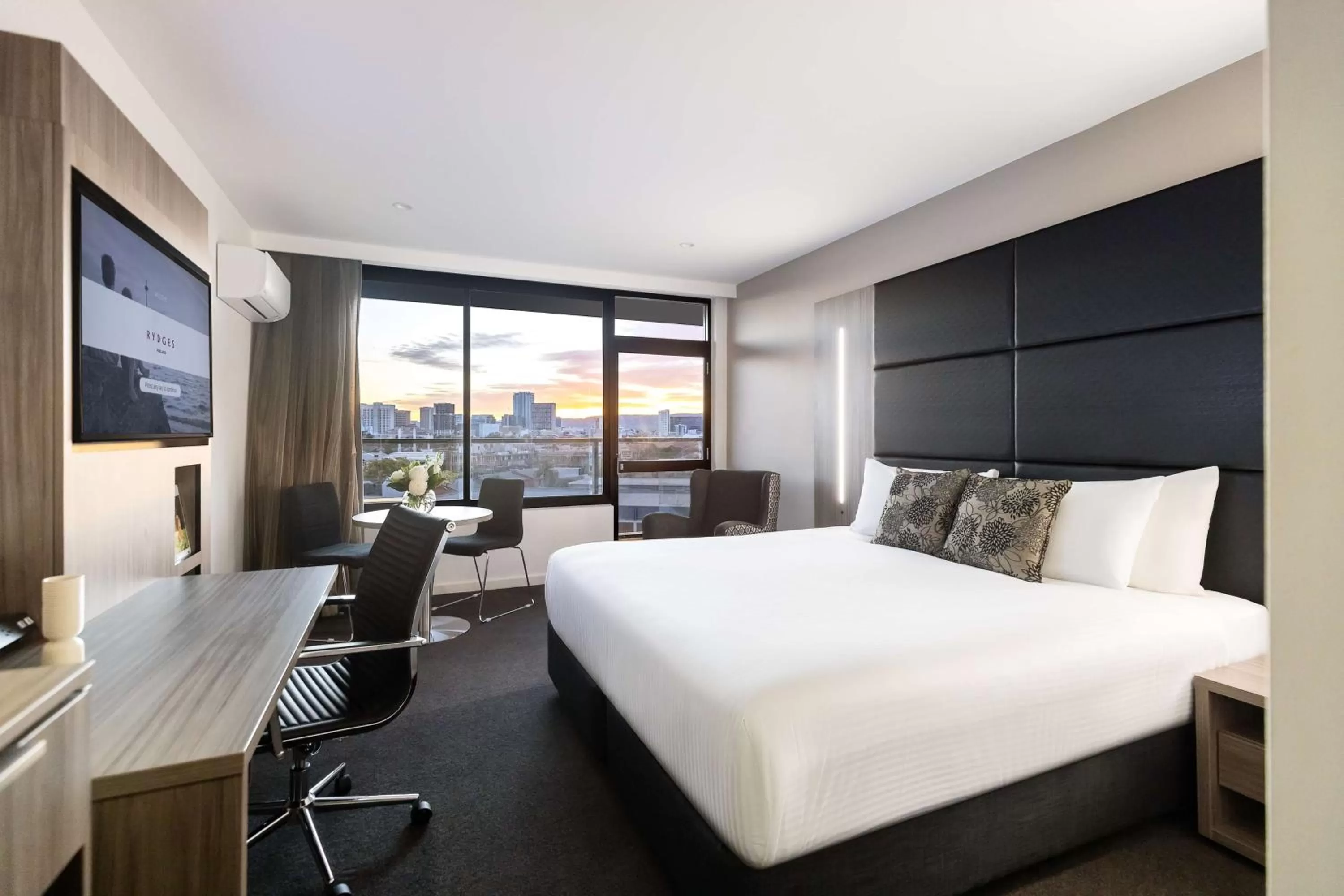 Property building, Bed in Rydges South Park Adelaide