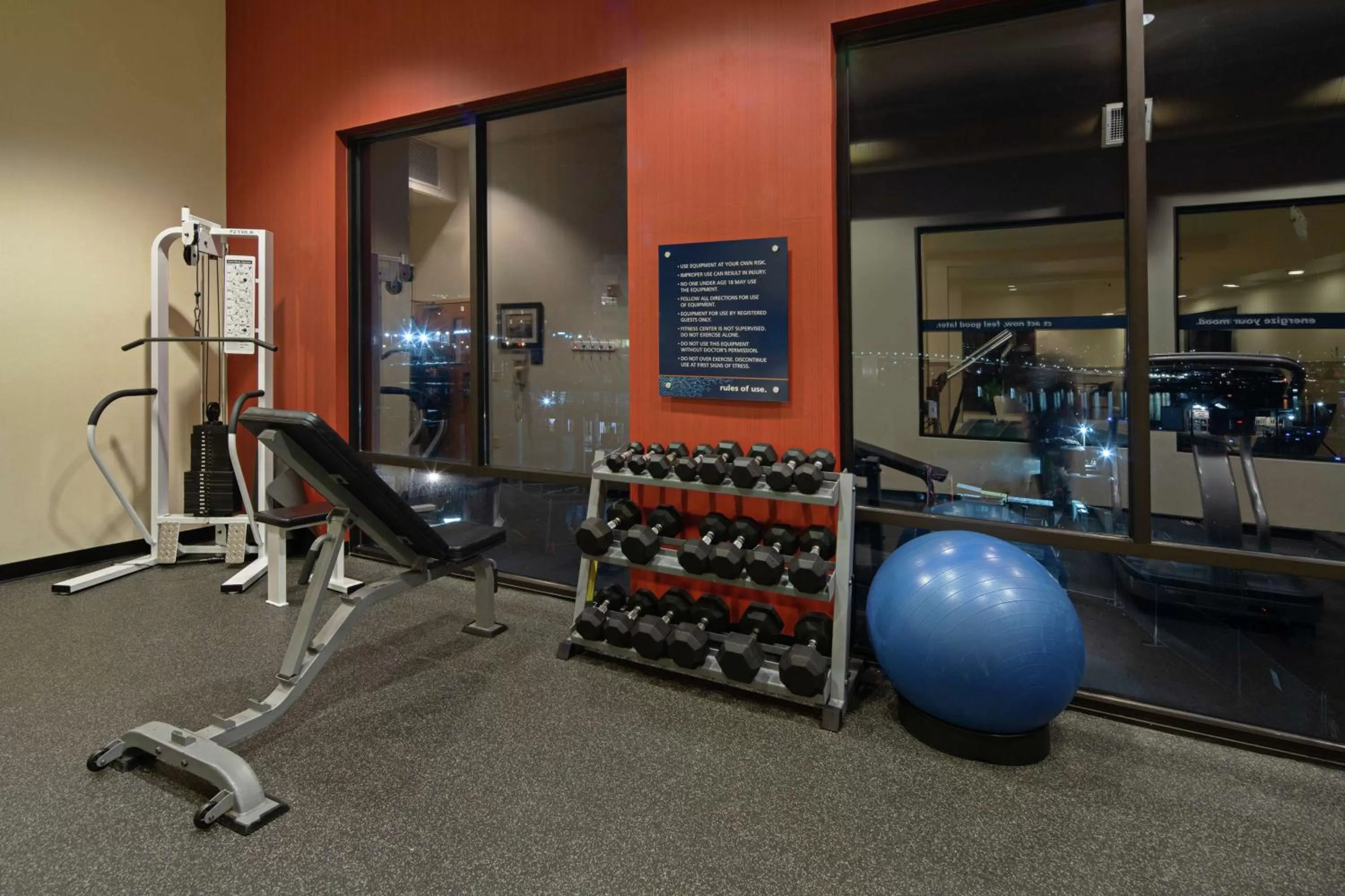 Fitness centre/facilities in Hampton Inn & Suites Bremerton