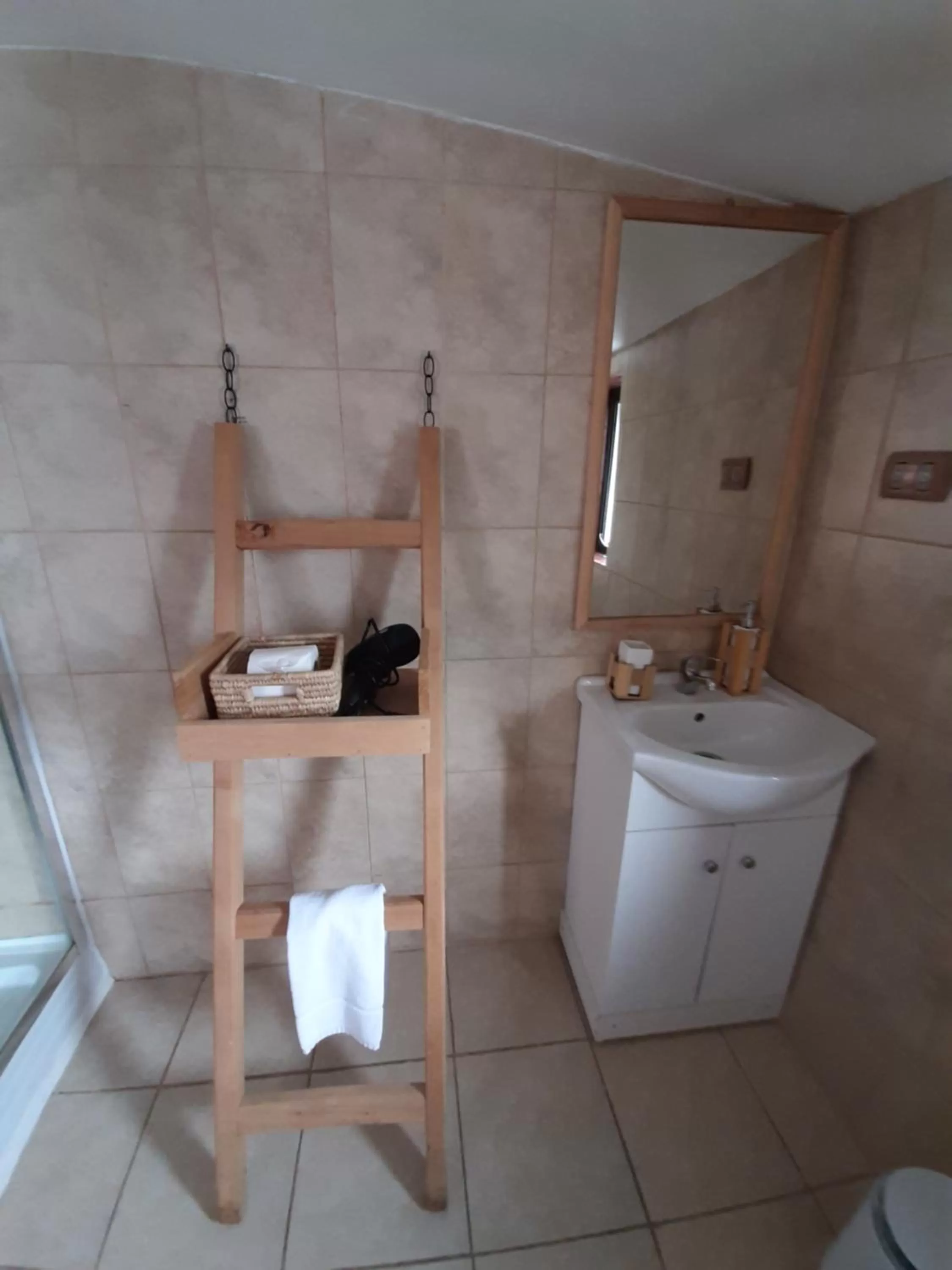 Bathroom in Hotel Tehuelche Natura