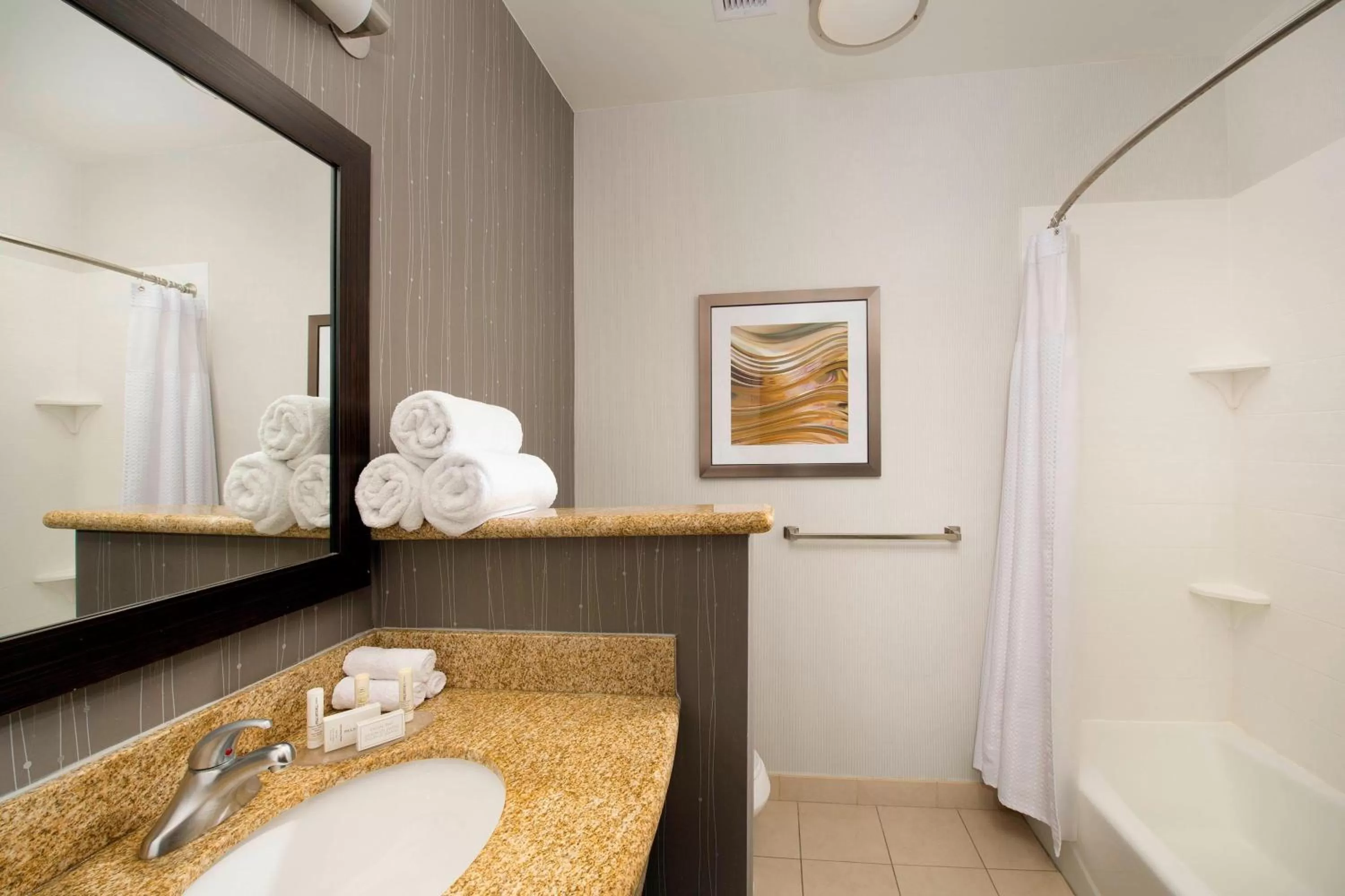 Bathroom in Courtyard by Marriott Wichita Falls