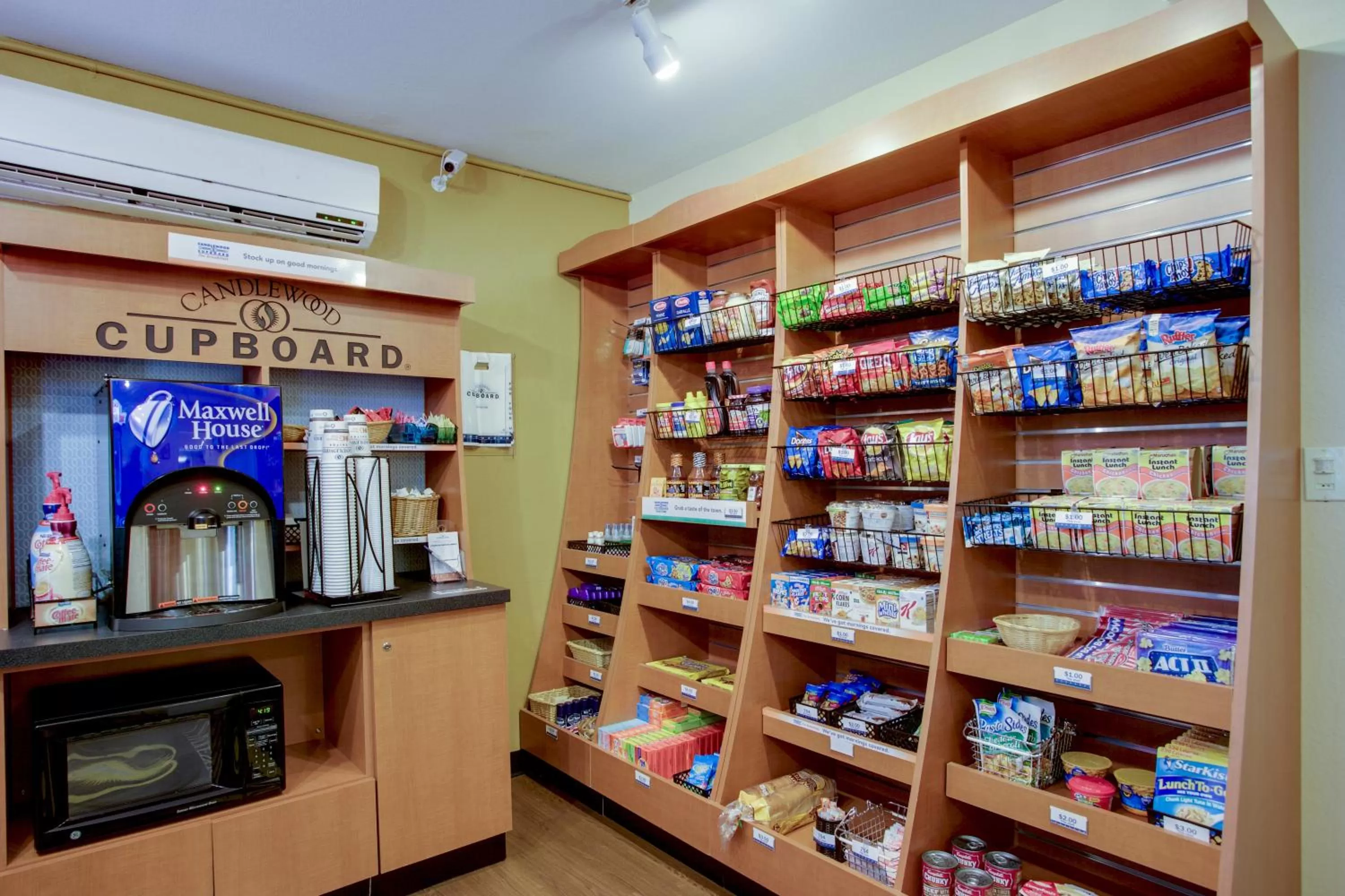 Lobby or reception in Candlewood Suites Raleigh Crabtree by IHG