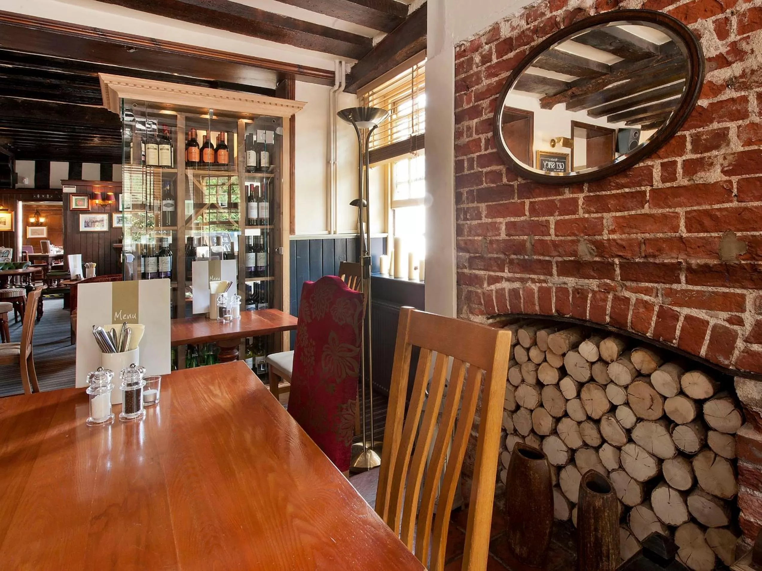 Restaurant/places to eat in The Fox by Greene King Inns