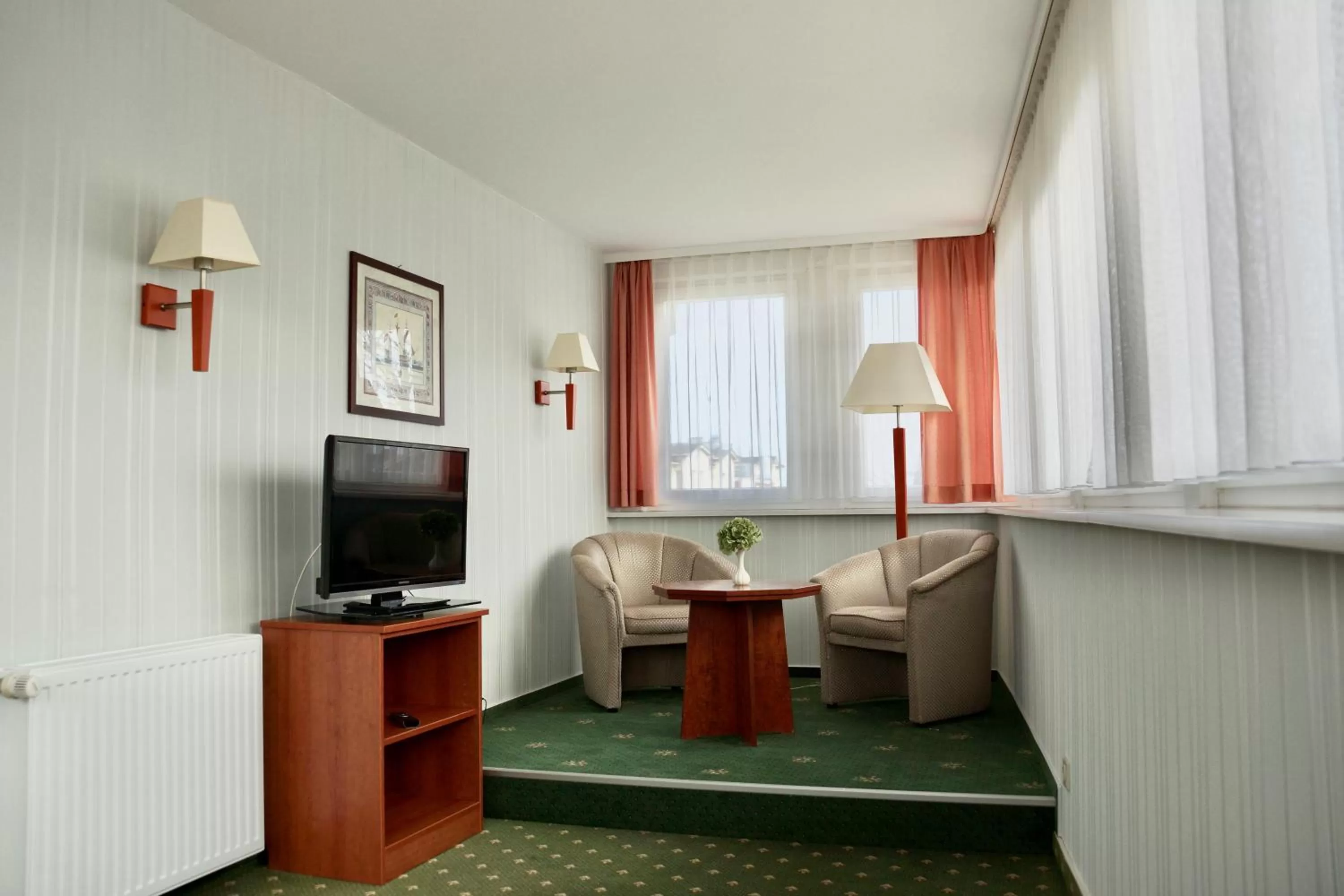 Communal lounge/ TV room, TV/Entertainment Center in Hotel Meereswelle - Anno 1875