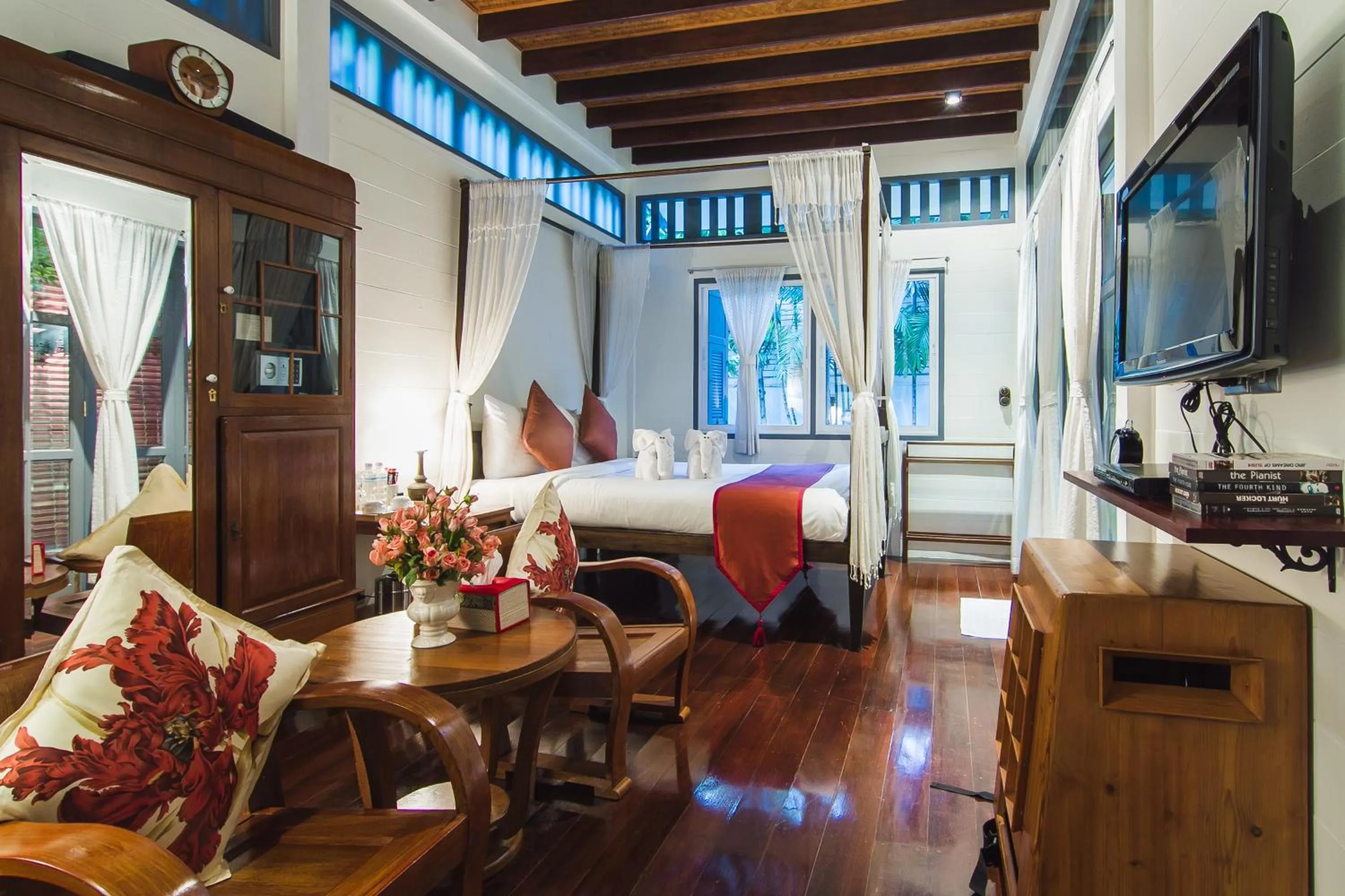 Bed in Baan Noppawong