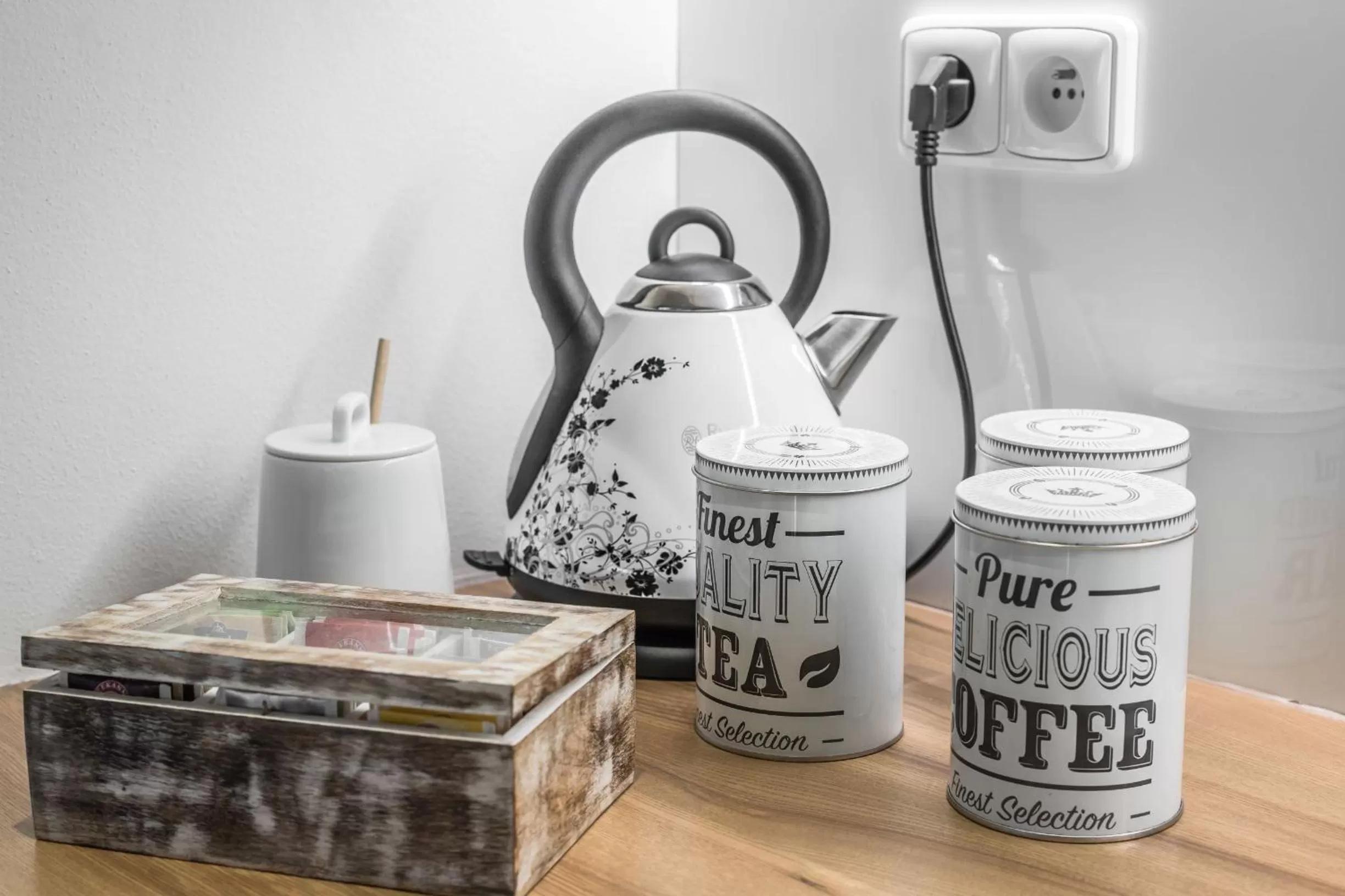 Coffee/tea facilities in Hotel Maralák