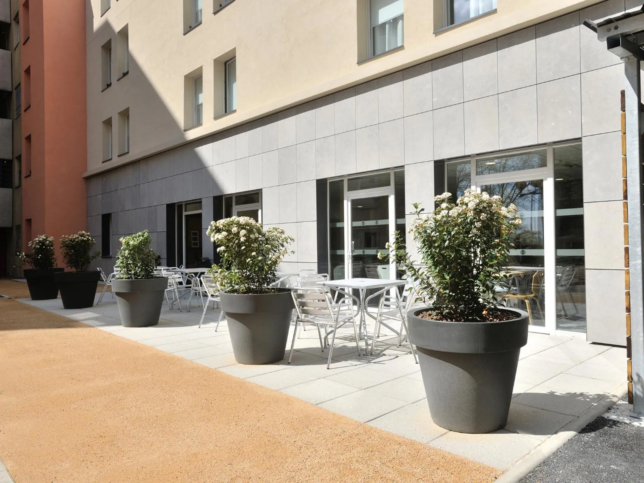 Property building in B&B HOTEL Lyon Caluire Cité Internationale