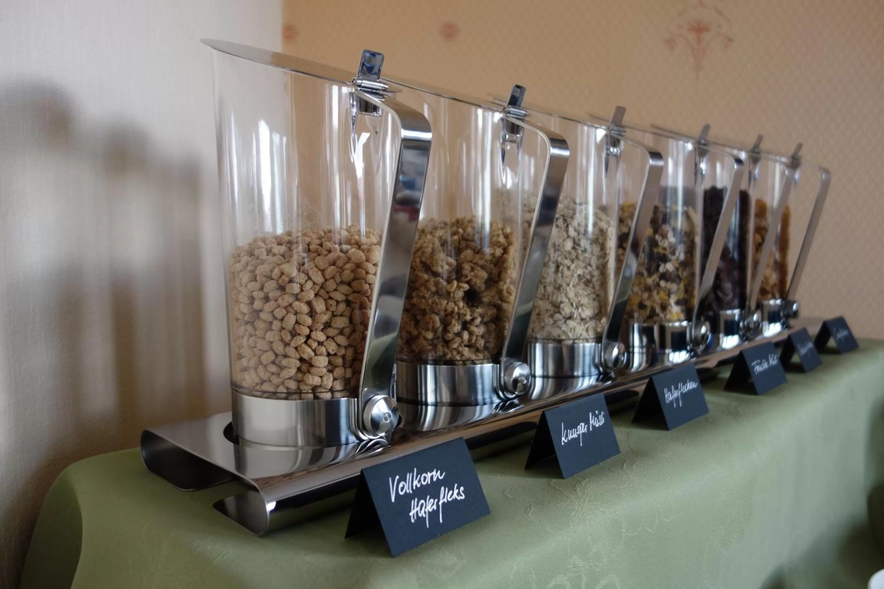 Food and drinks in Landhotel Broda