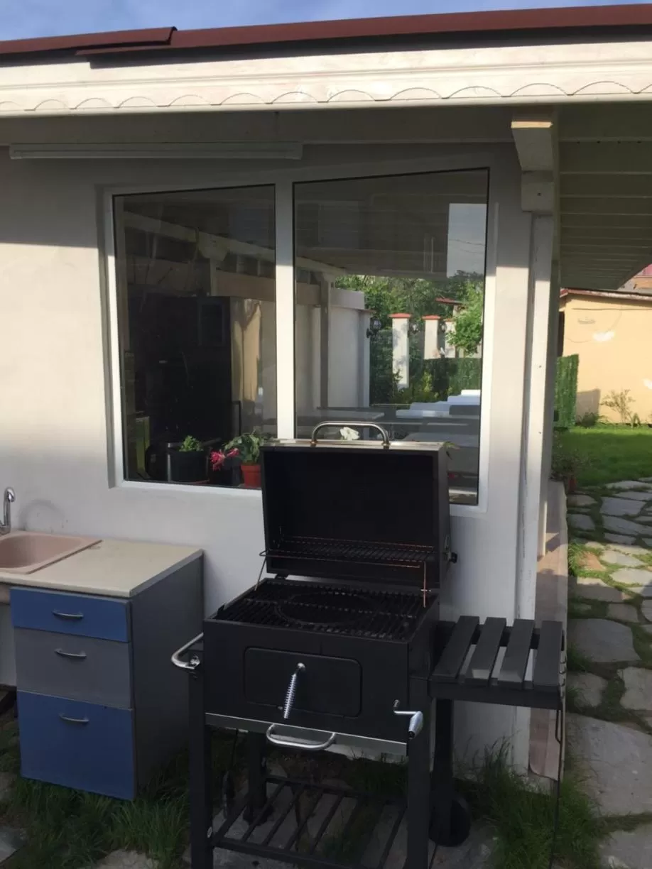 TV/Entertainment Center in Family Hotel Malibu