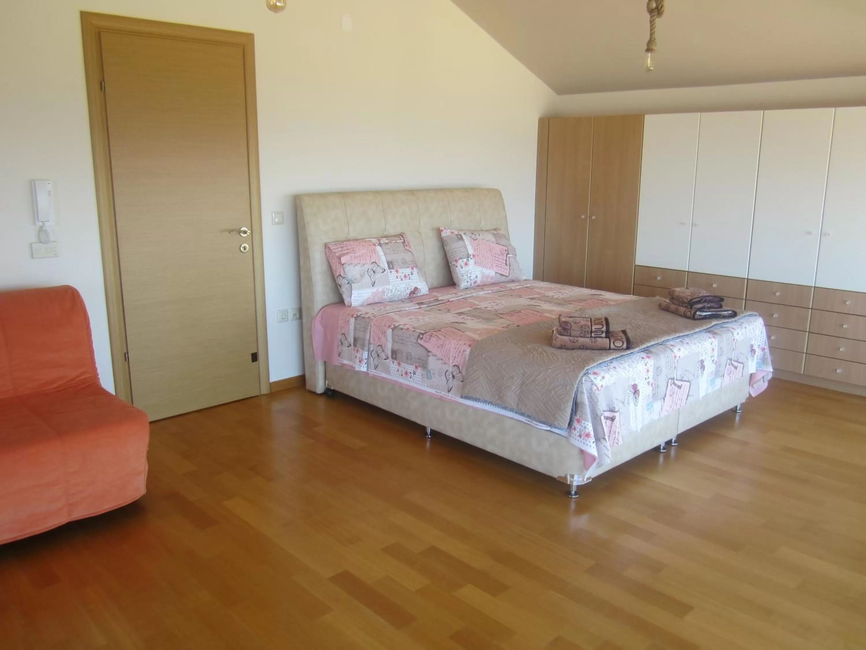 Bed, Room Photo in Viva B&B