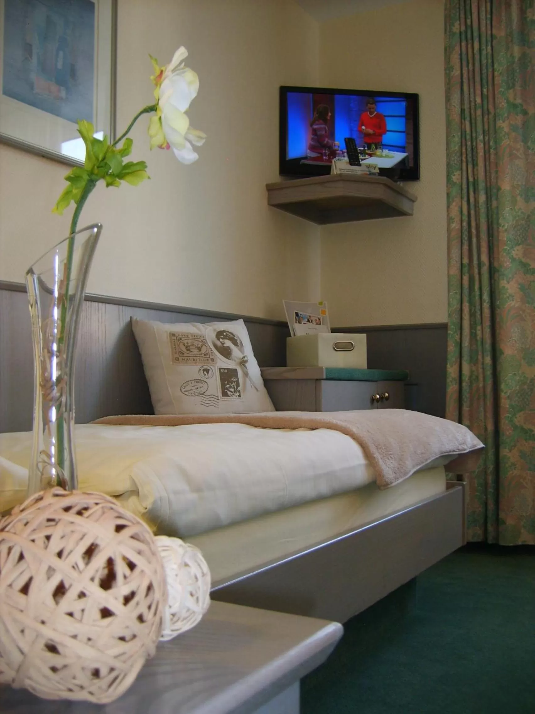 Photo of the whole room, Bed in City Hotel by celina