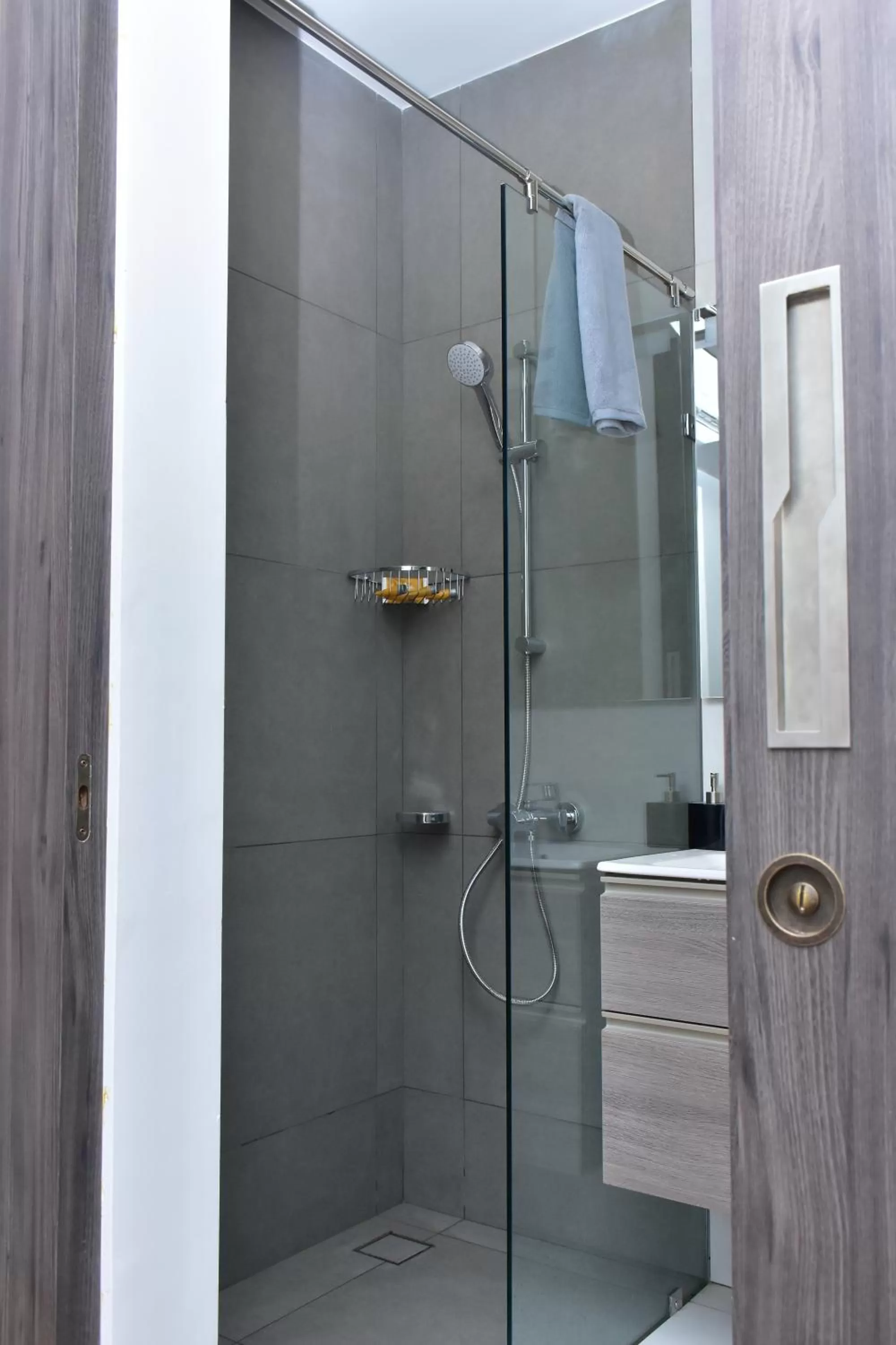 Shower in Hotel Stella