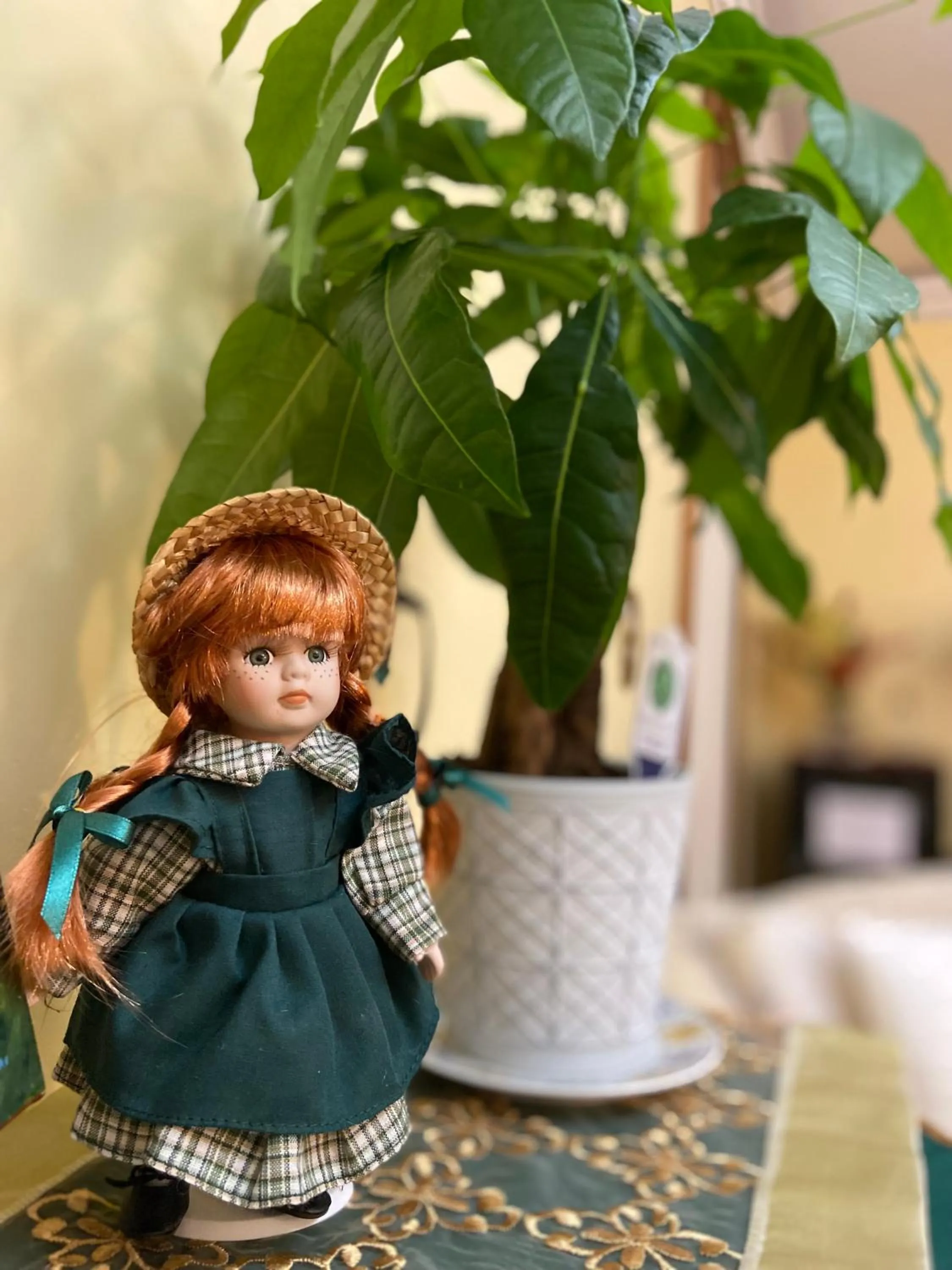 Decorative detail in Inn on the Harbour