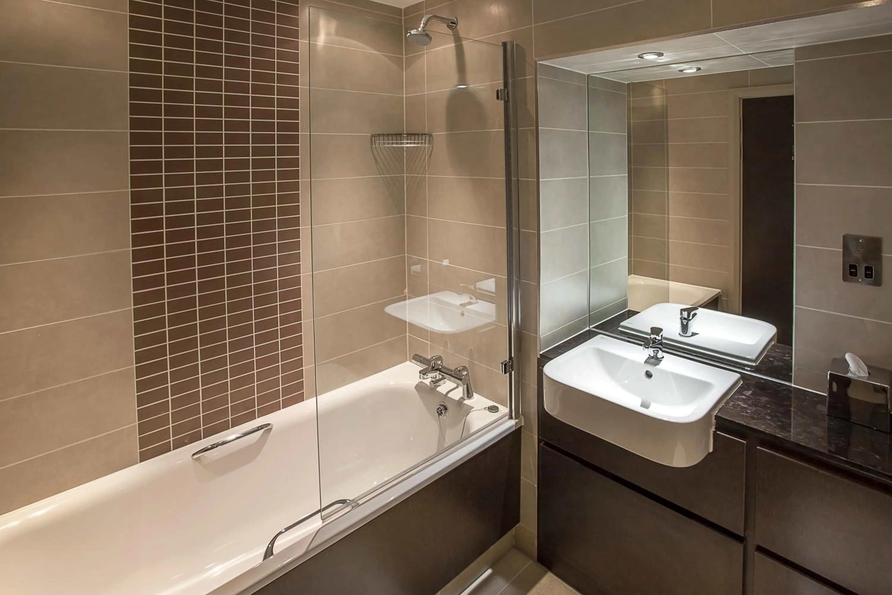 Bathroom in Best Western Plus Pinewood Manchester Airport-Wilmslow Hotel
