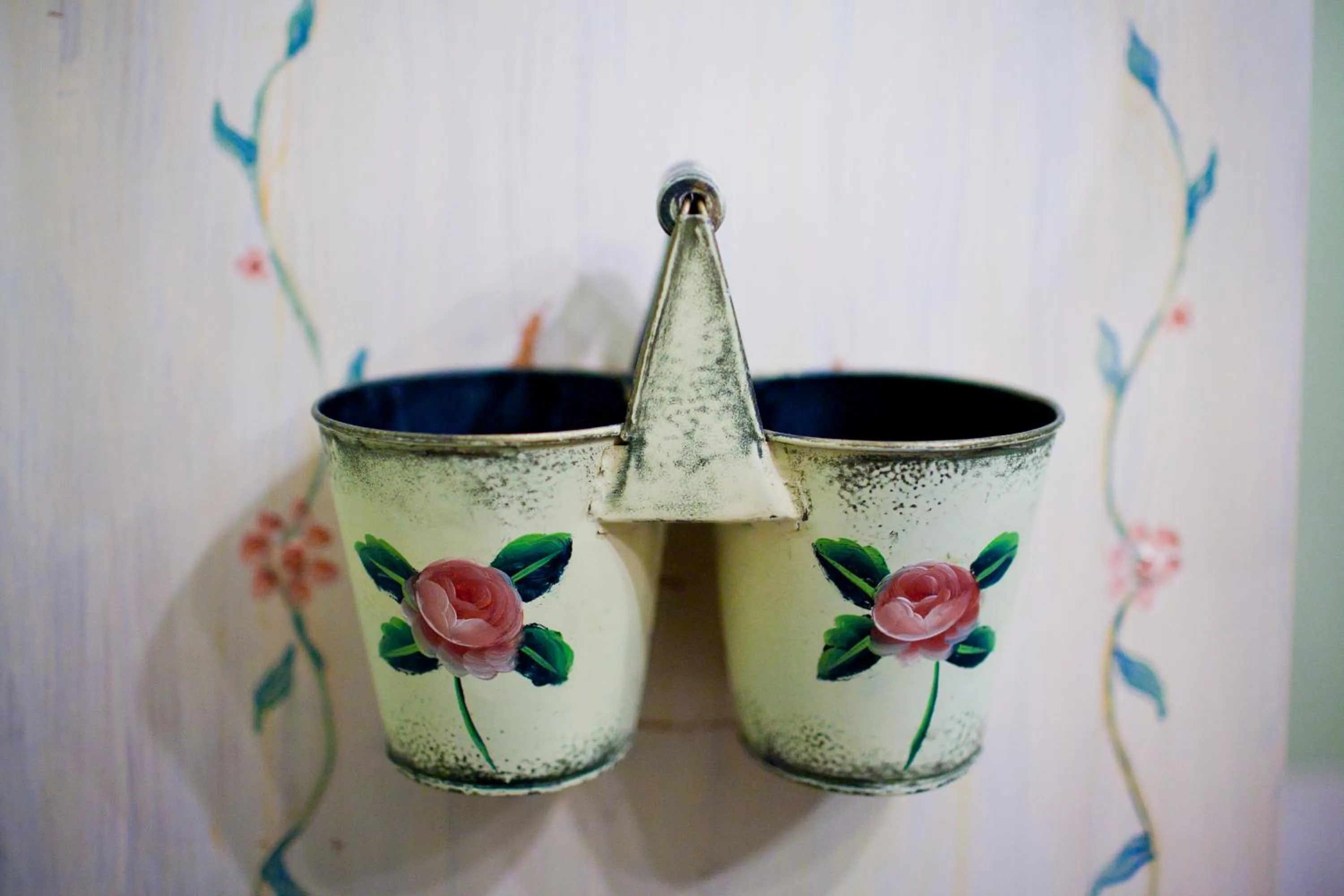 Decorative detail in Aparthotel Oberża