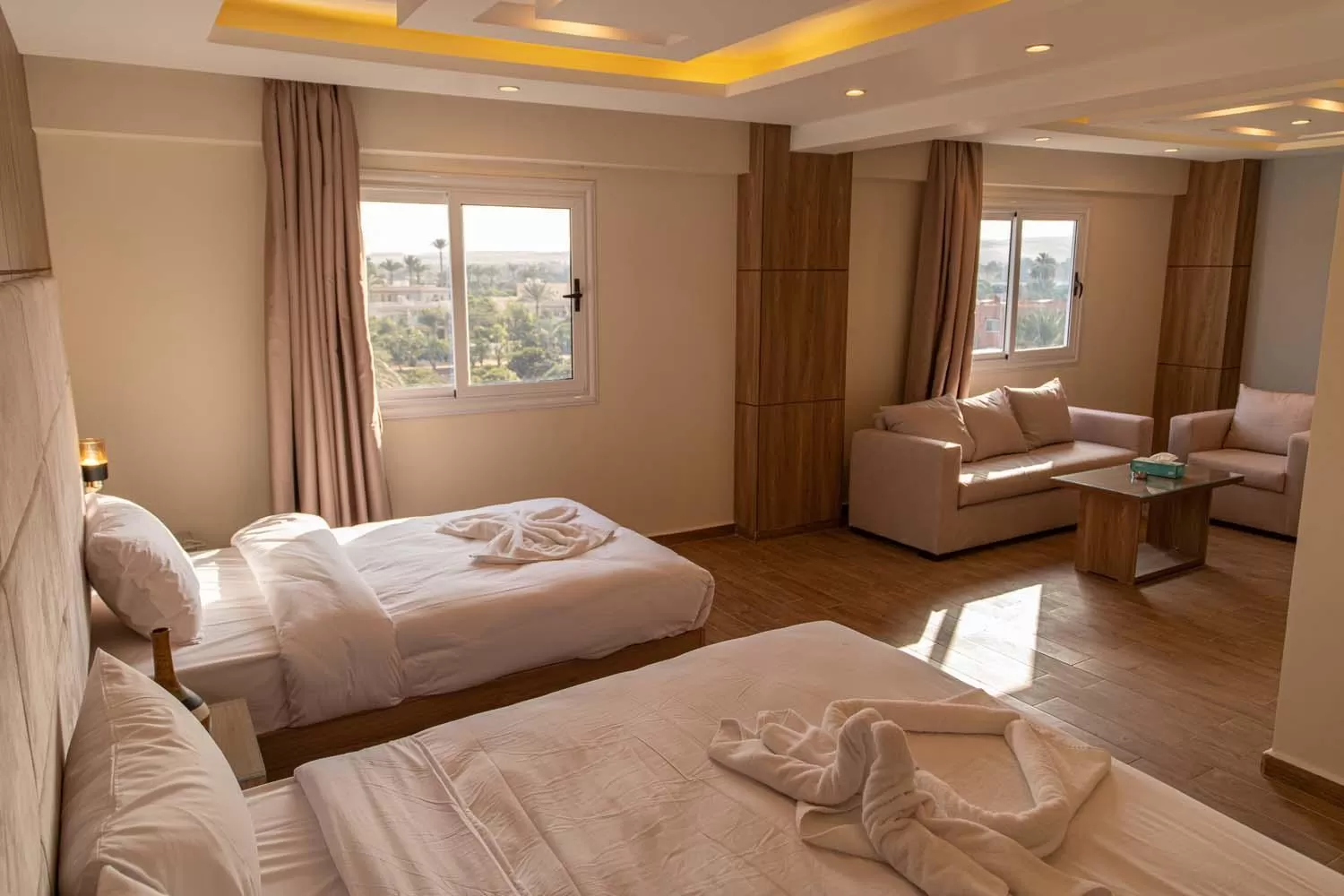 King Suite in Nine Pyramids View Hotel