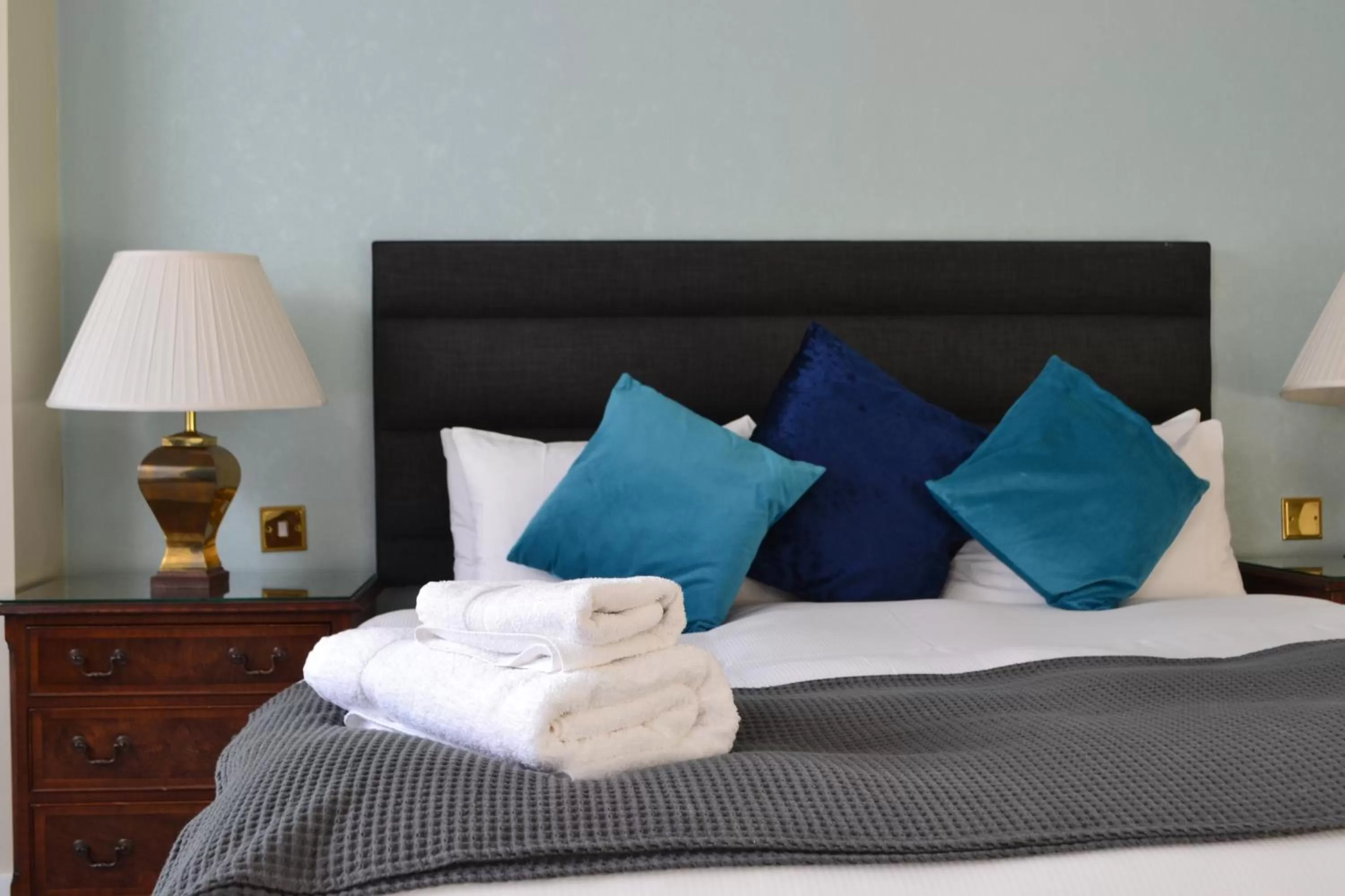 Bed in The Angel Posting House & Livery