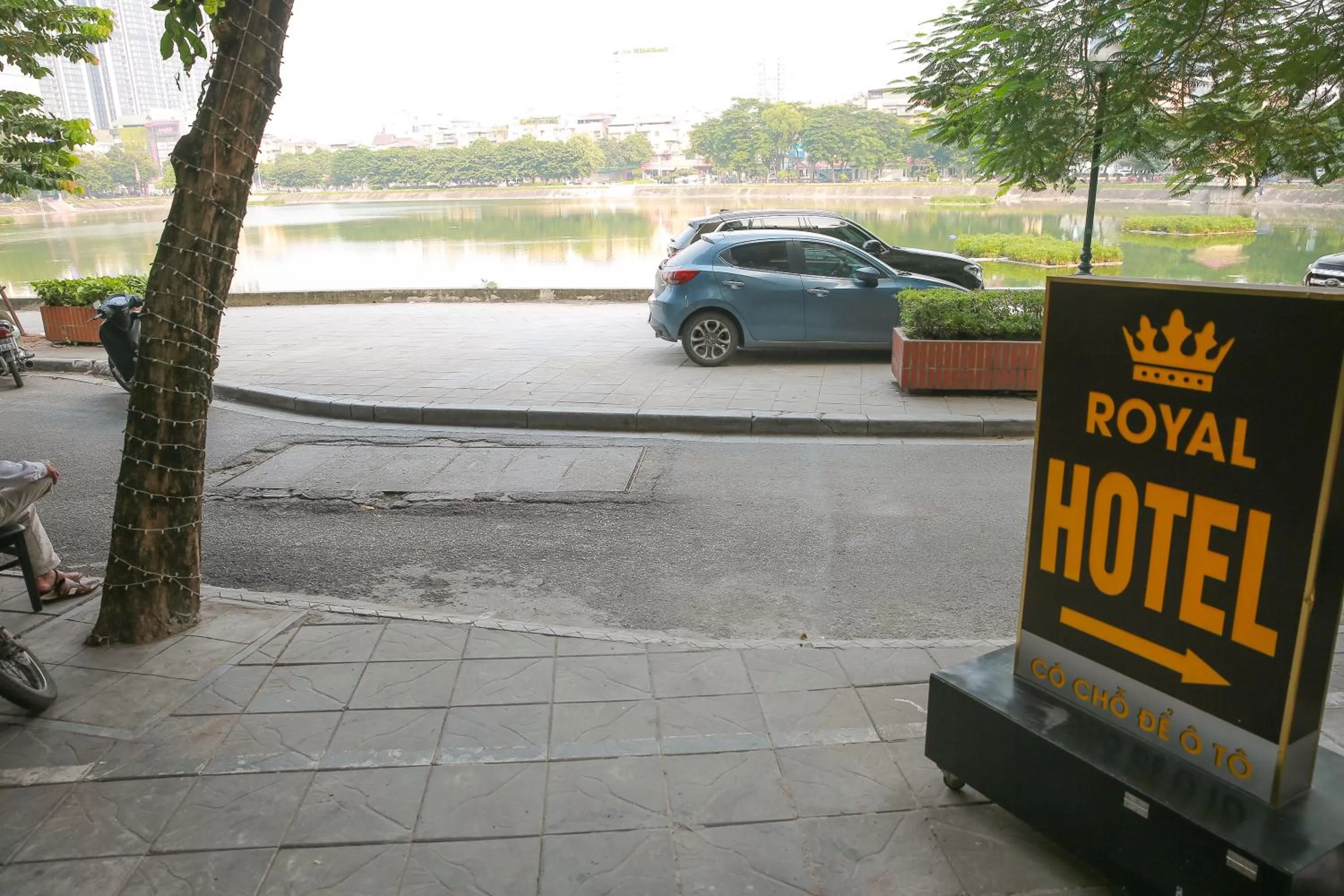 Property logo or sign in Royal Hotel