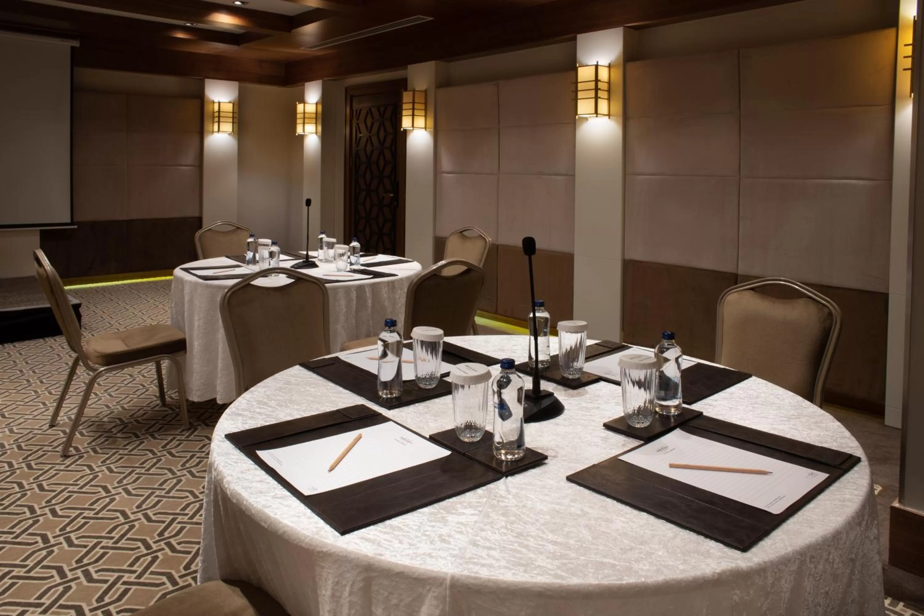 Meeting/conference room in Mercure Istanbul Bomonti