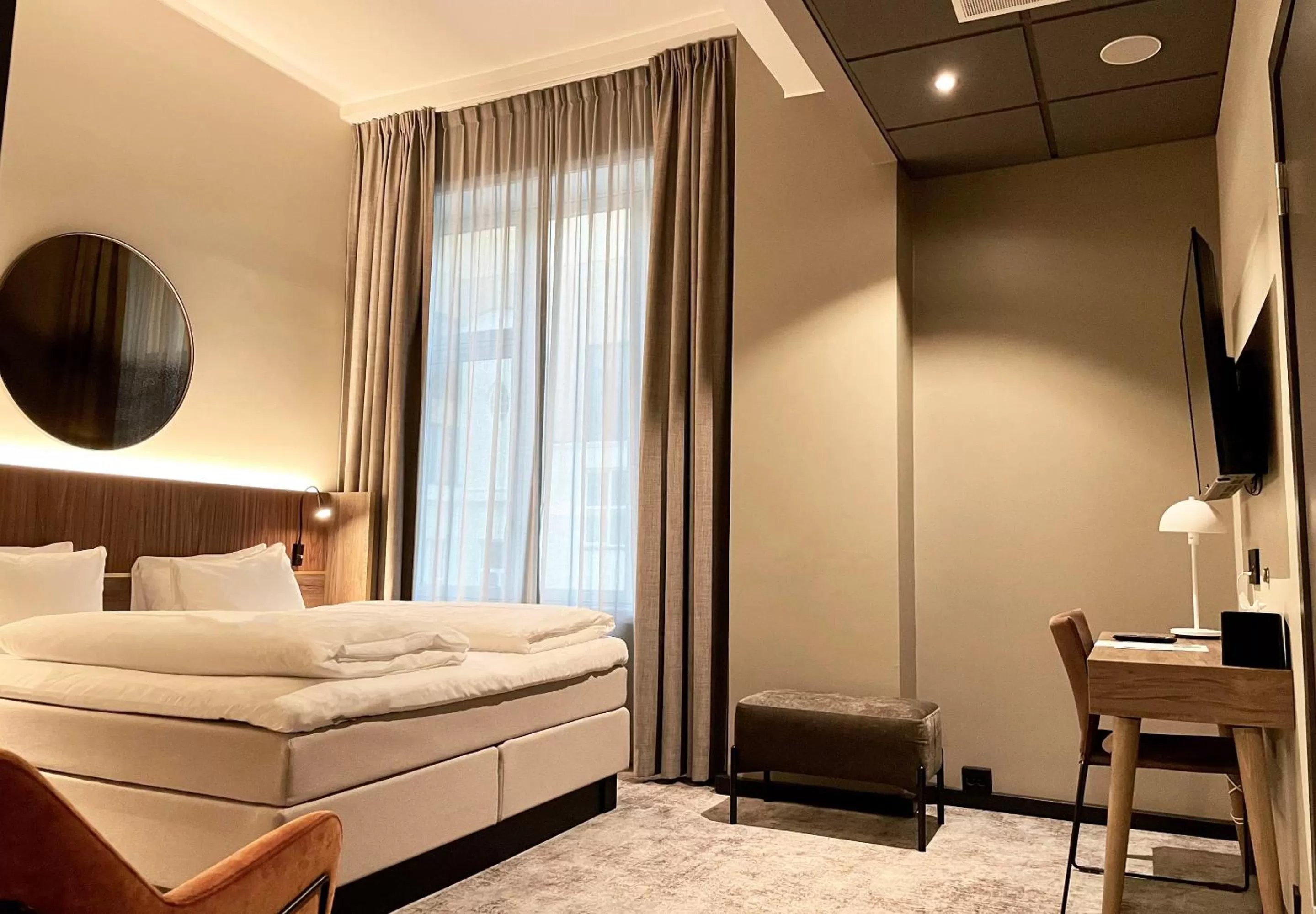 Bed in Karl Johan Hotel