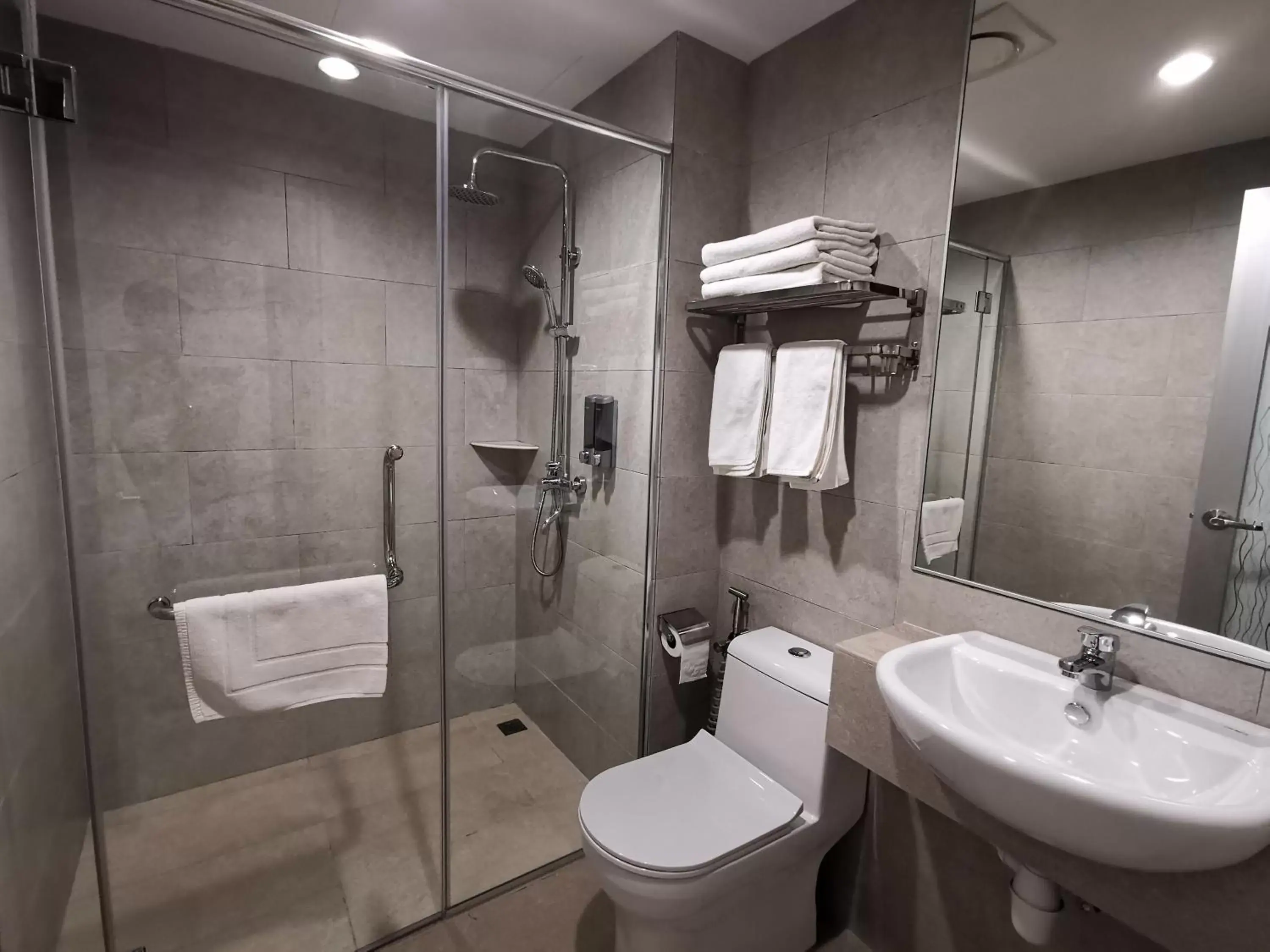 Deluxe Triple Room in VENO HOTEL Deluxe Triple Room in VENO HOTEL