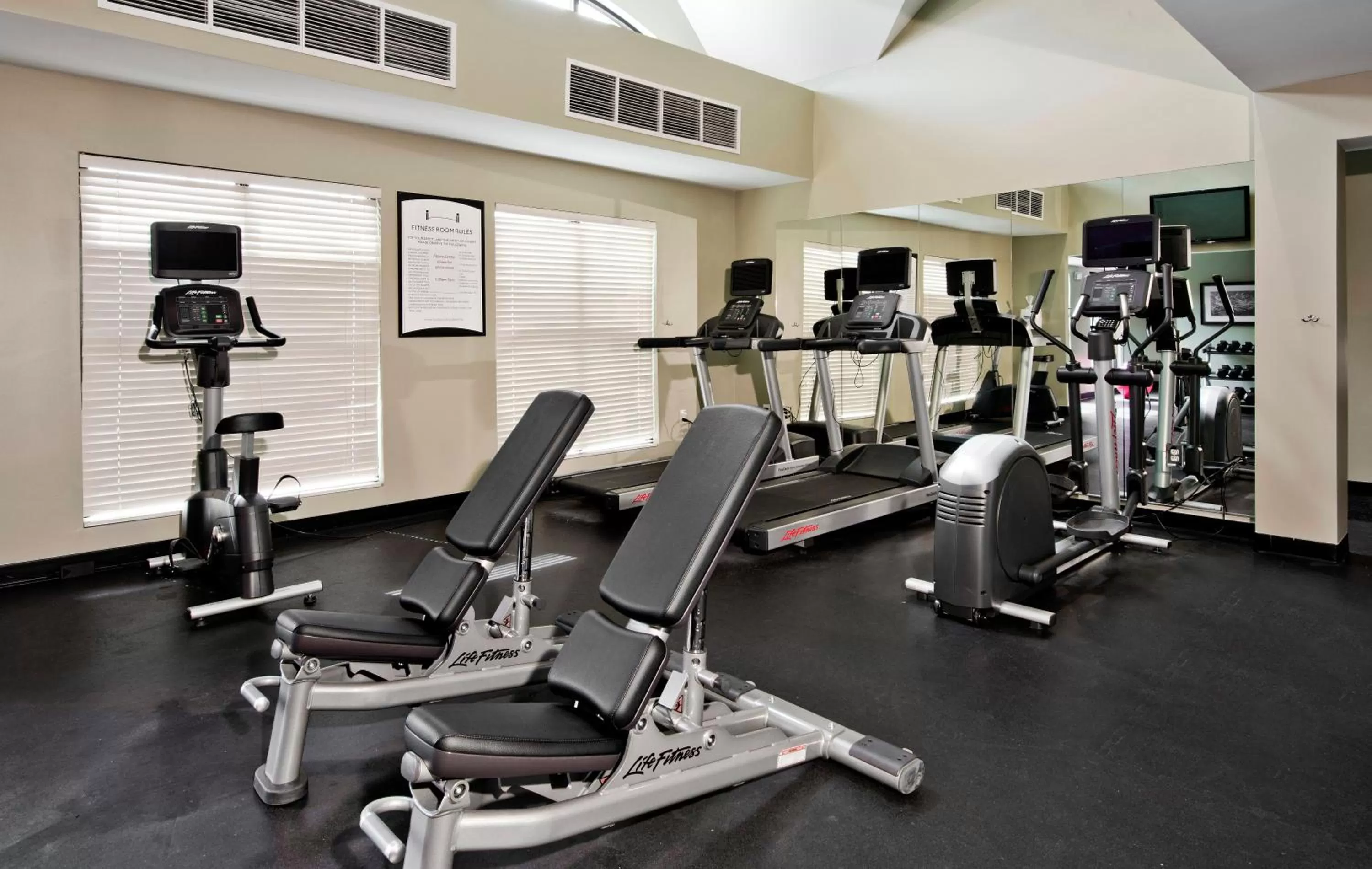 Fitness centre/facilities in Staybridge Suites - Charlotte Ballantyne by IHG
