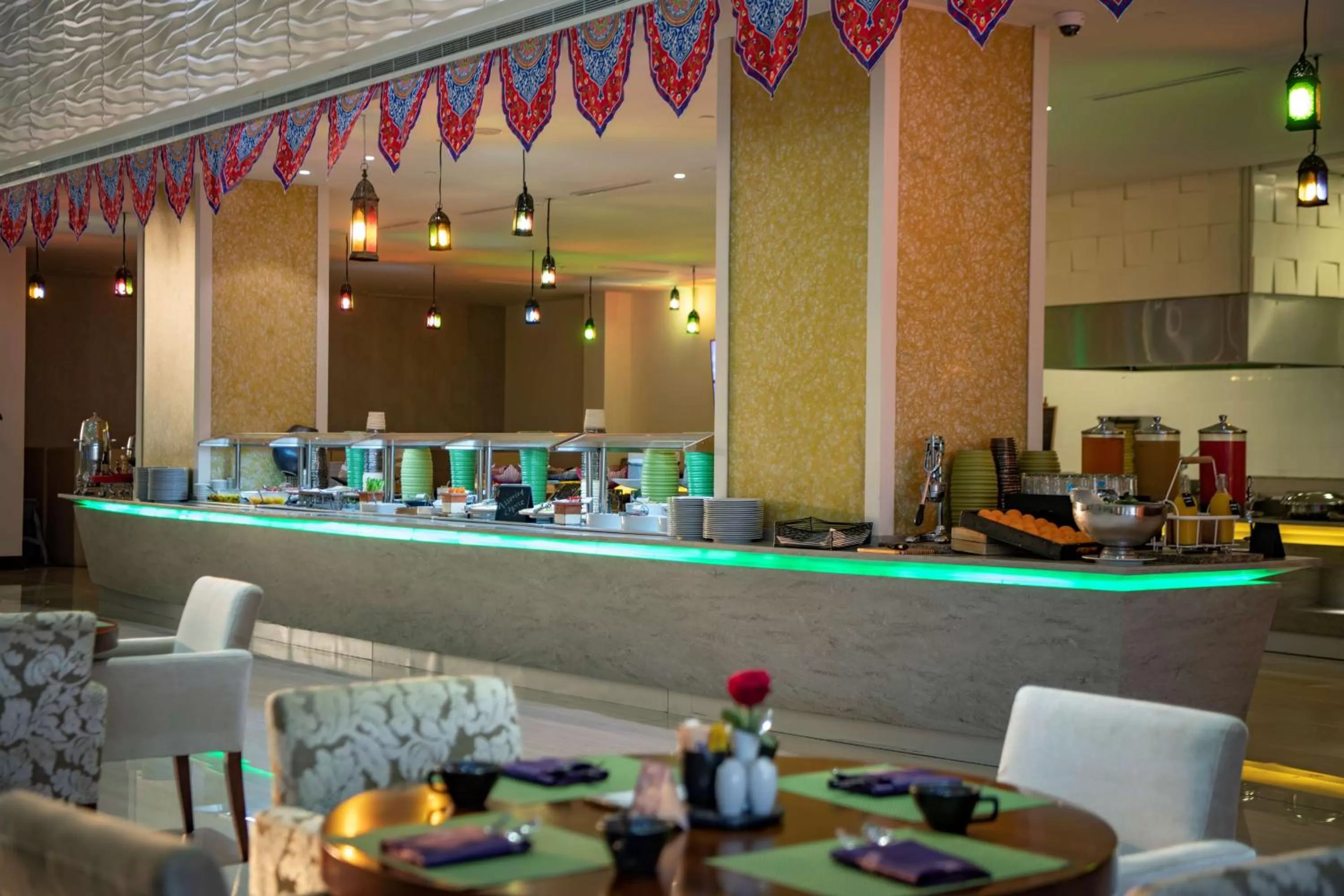Restaurant/places to eat in Radisson Blu Resort Jizan