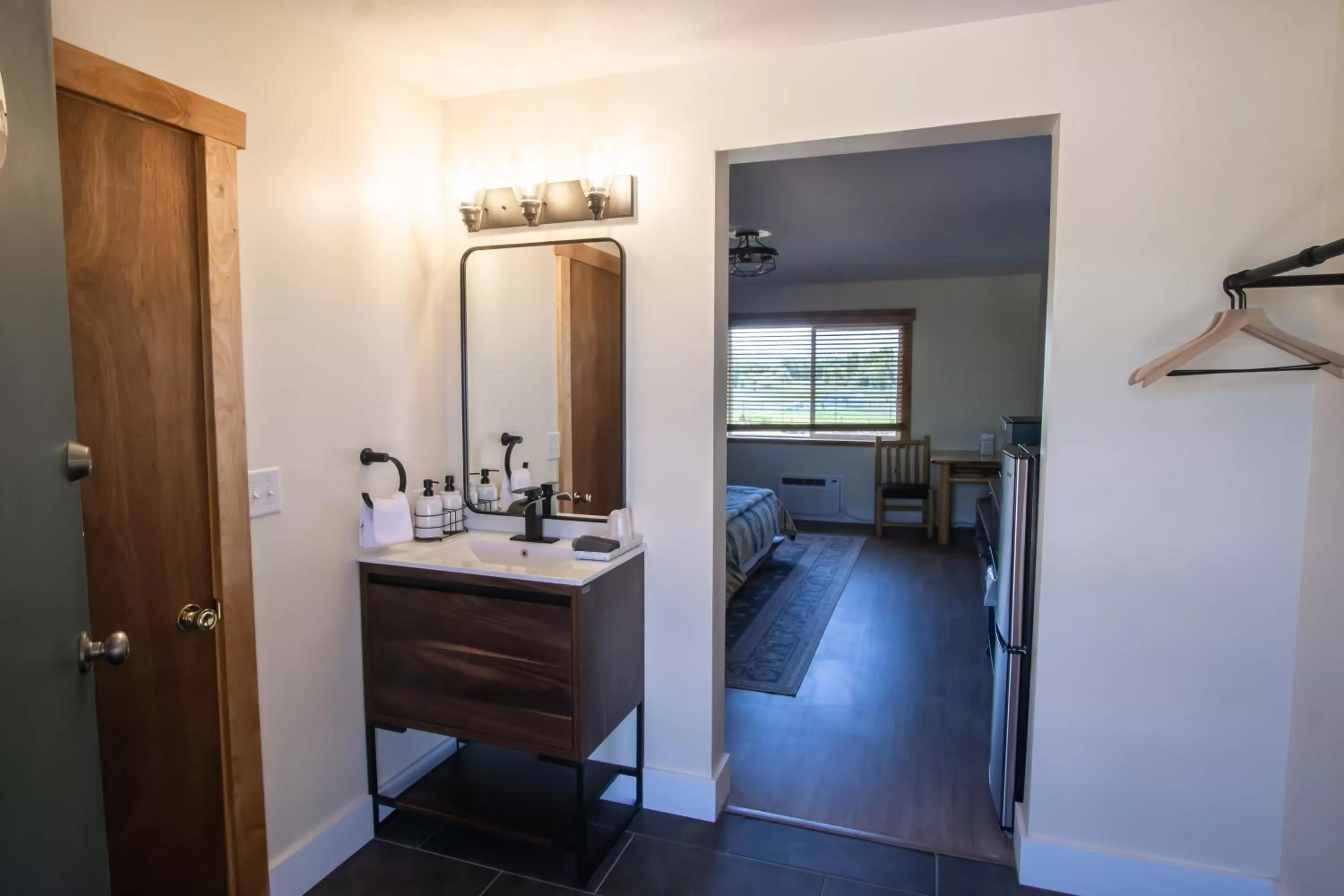 Kitchen or kitchenette in Teton Peaks Resort