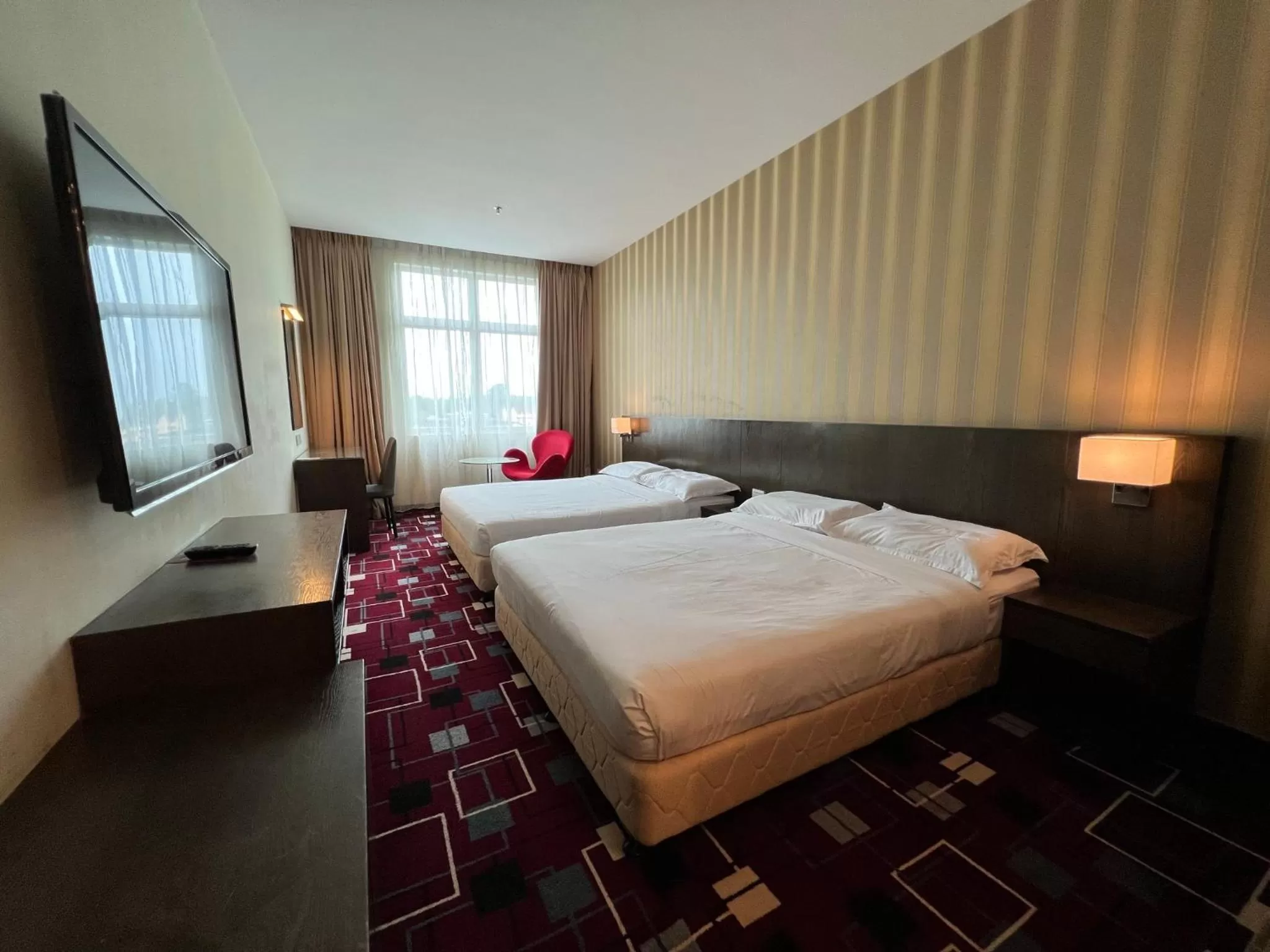 Bedroom, Bed in SSL Traders Hotel