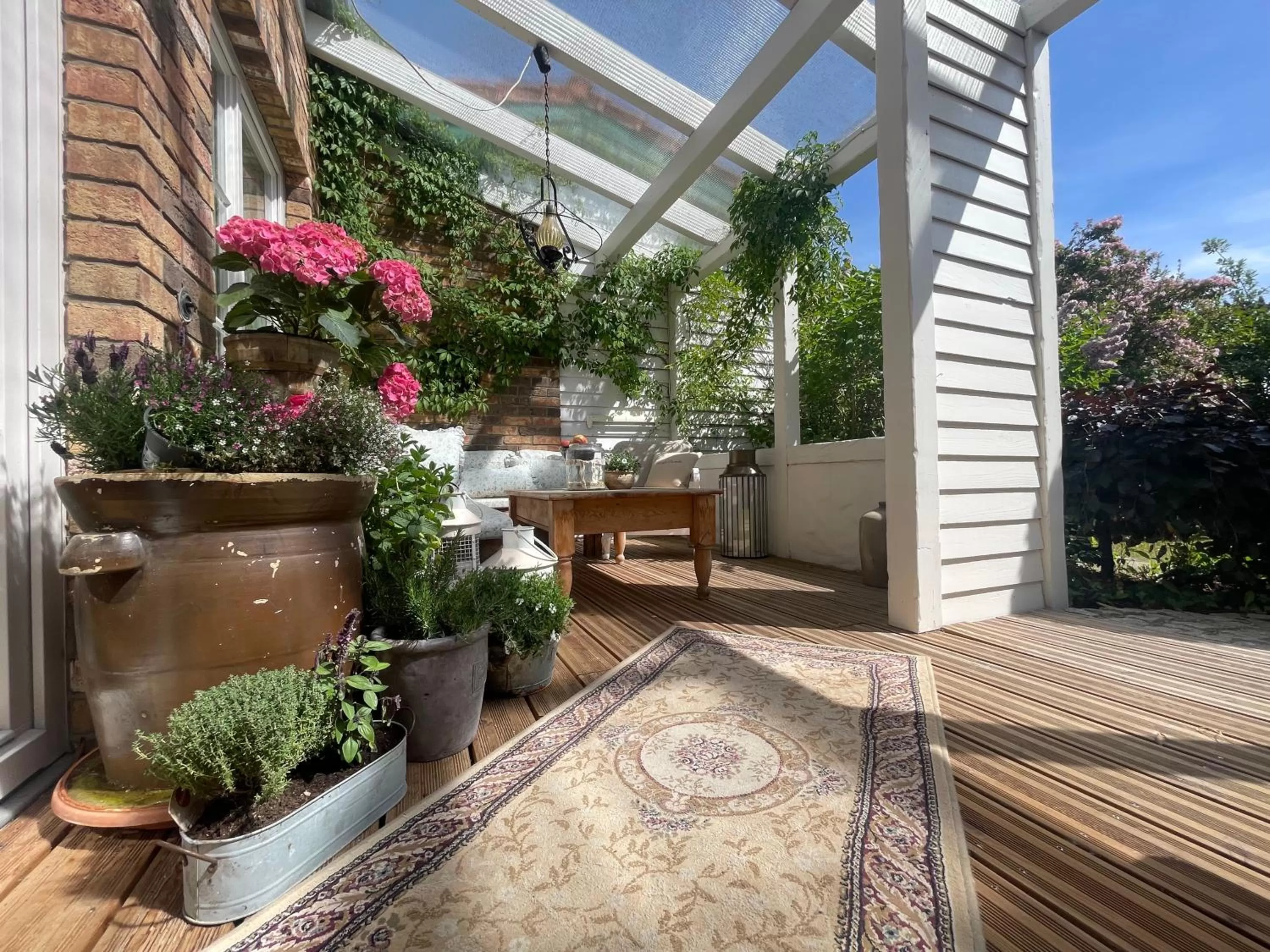 Balcony/Terrace in Weißt Du noch - Gästehäuser & Suiten