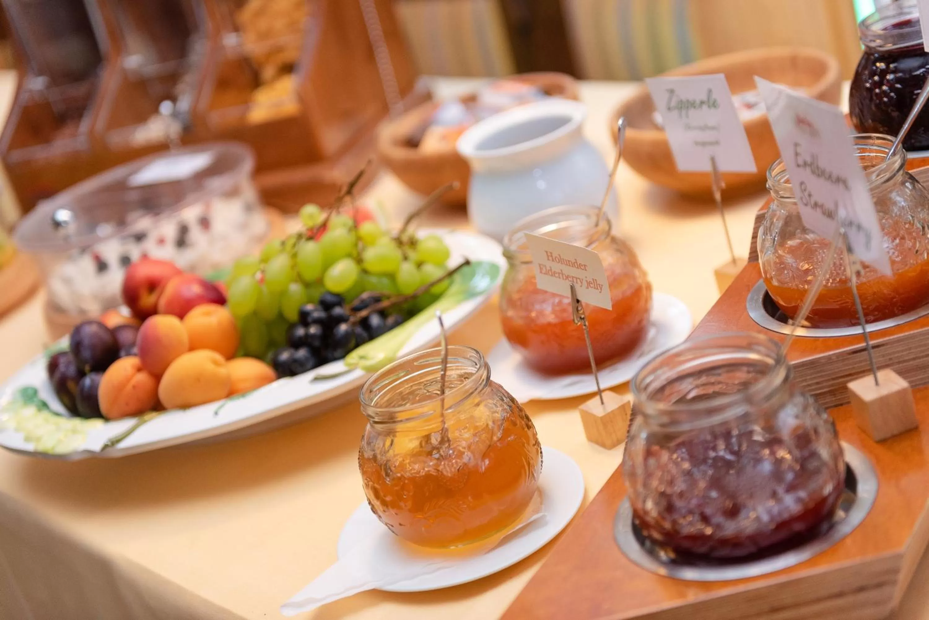Breakfast, Food in Hotel zum Löwen