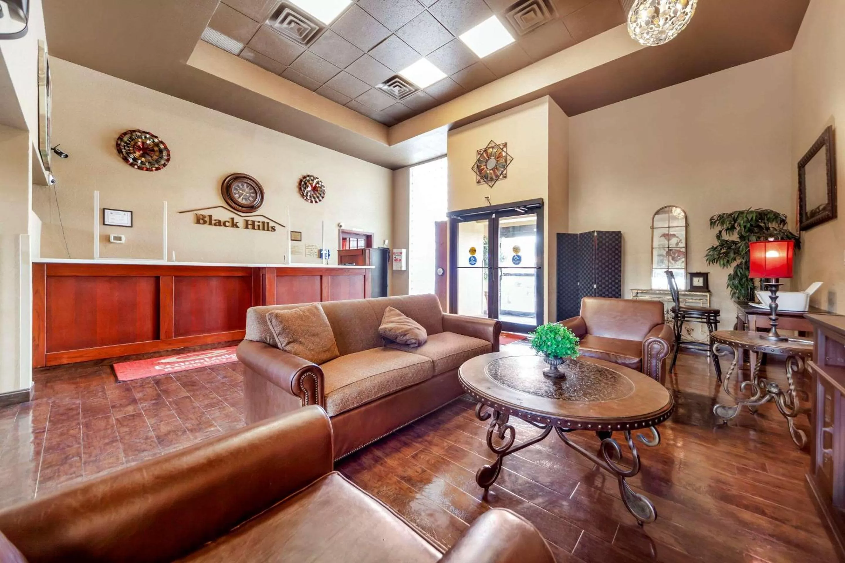 Lobby or reception in Econo Lodge Black Hills