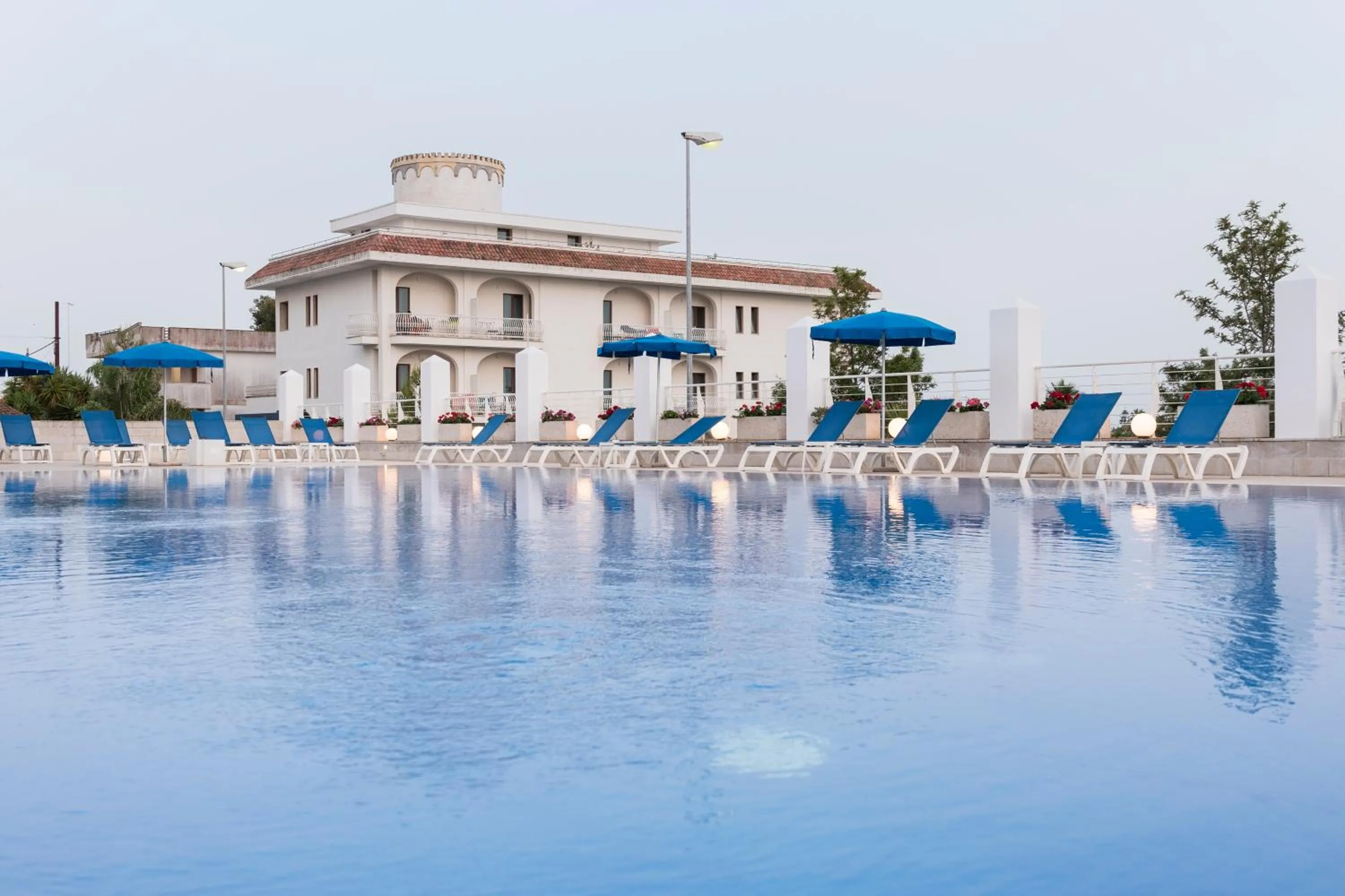 Swimming pool in Club Azzurro Hotel & Resort