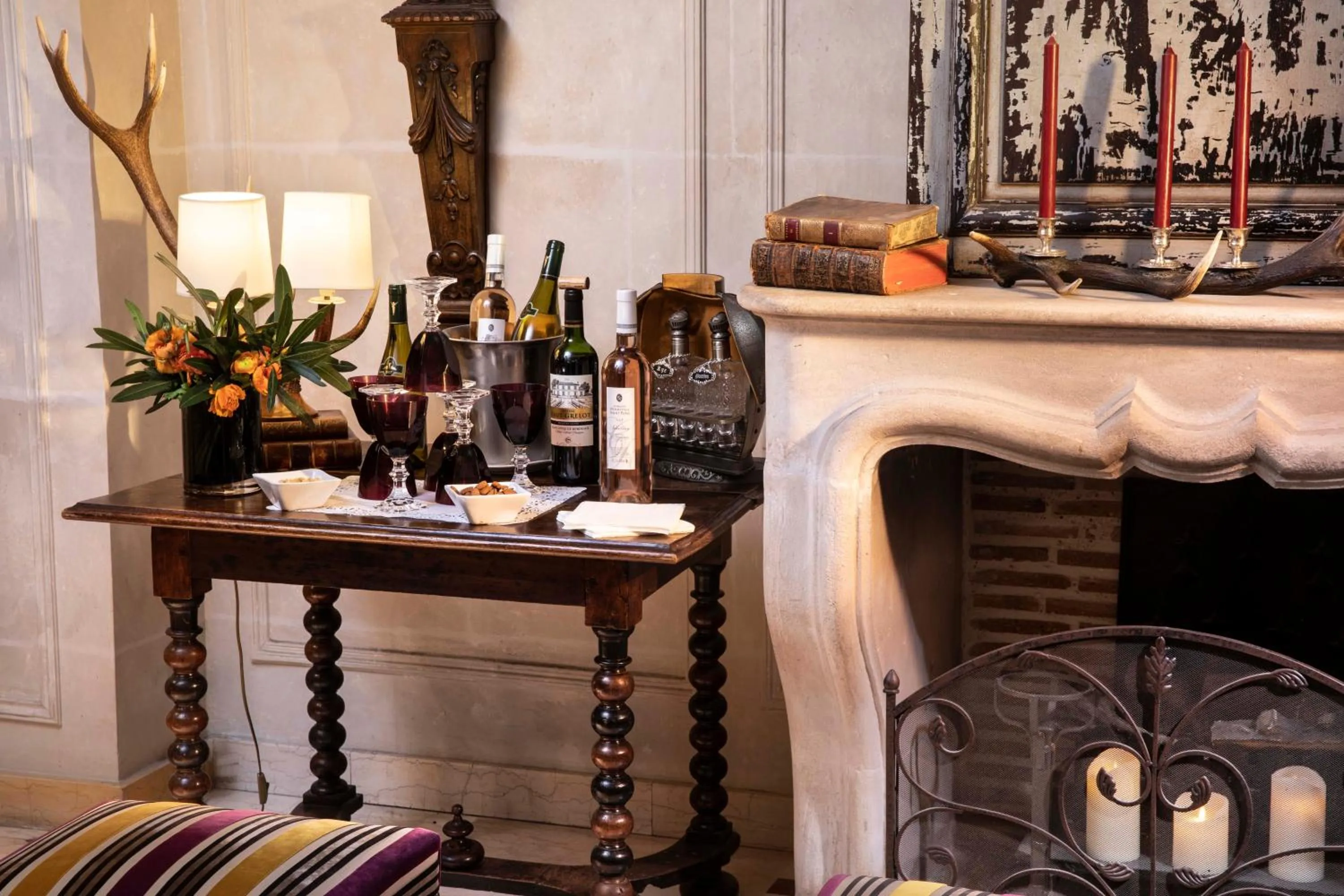 Lounge or bar in Hotel Residence Henri IV