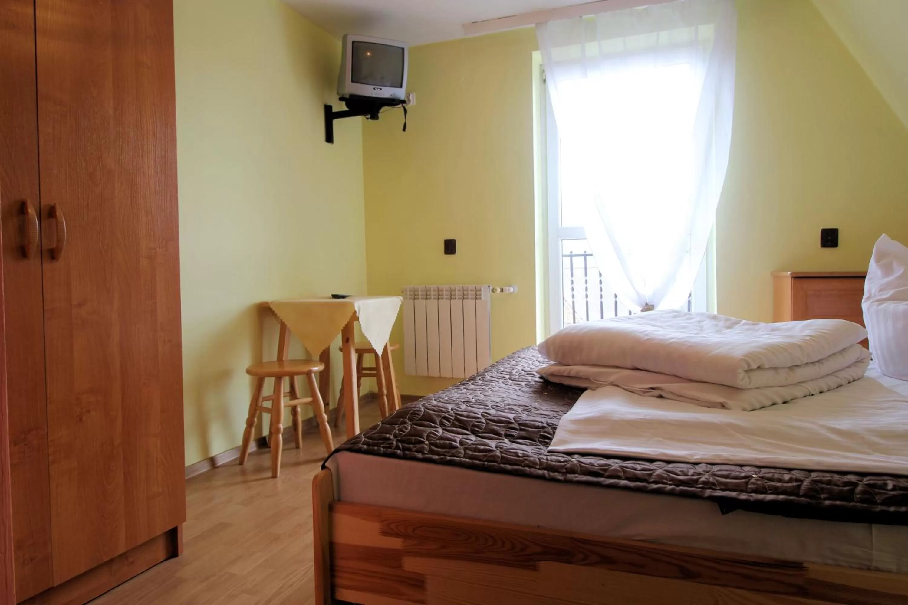 Photo of the whole room, Bed in Willa Grzesiczek