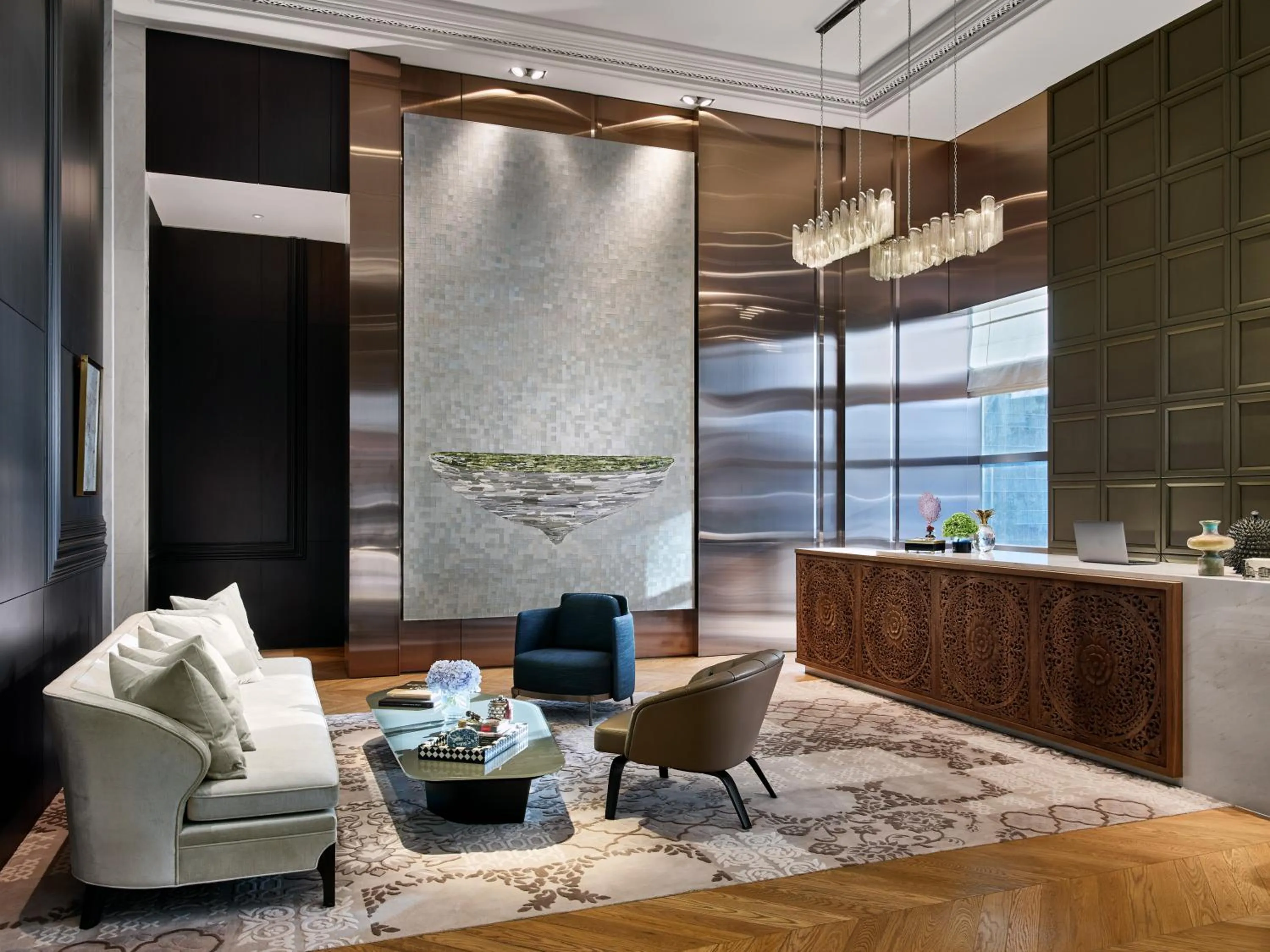 Lobby or reception in Rosewood Bangkok