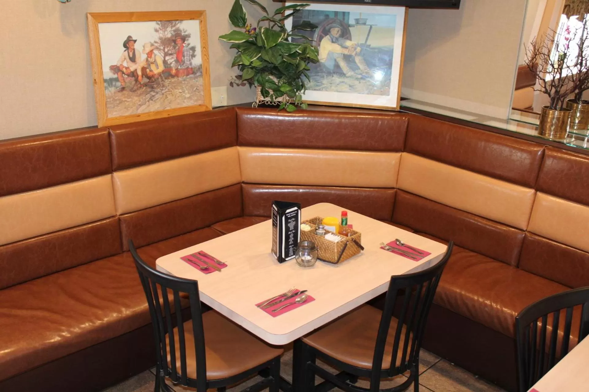 Food in Grand Canyon Inn and Motel - South Rim Entrance