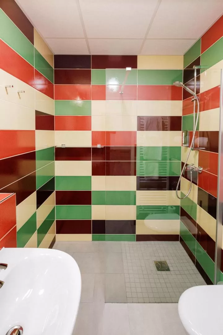 Bathroom in Hotel am Zoo