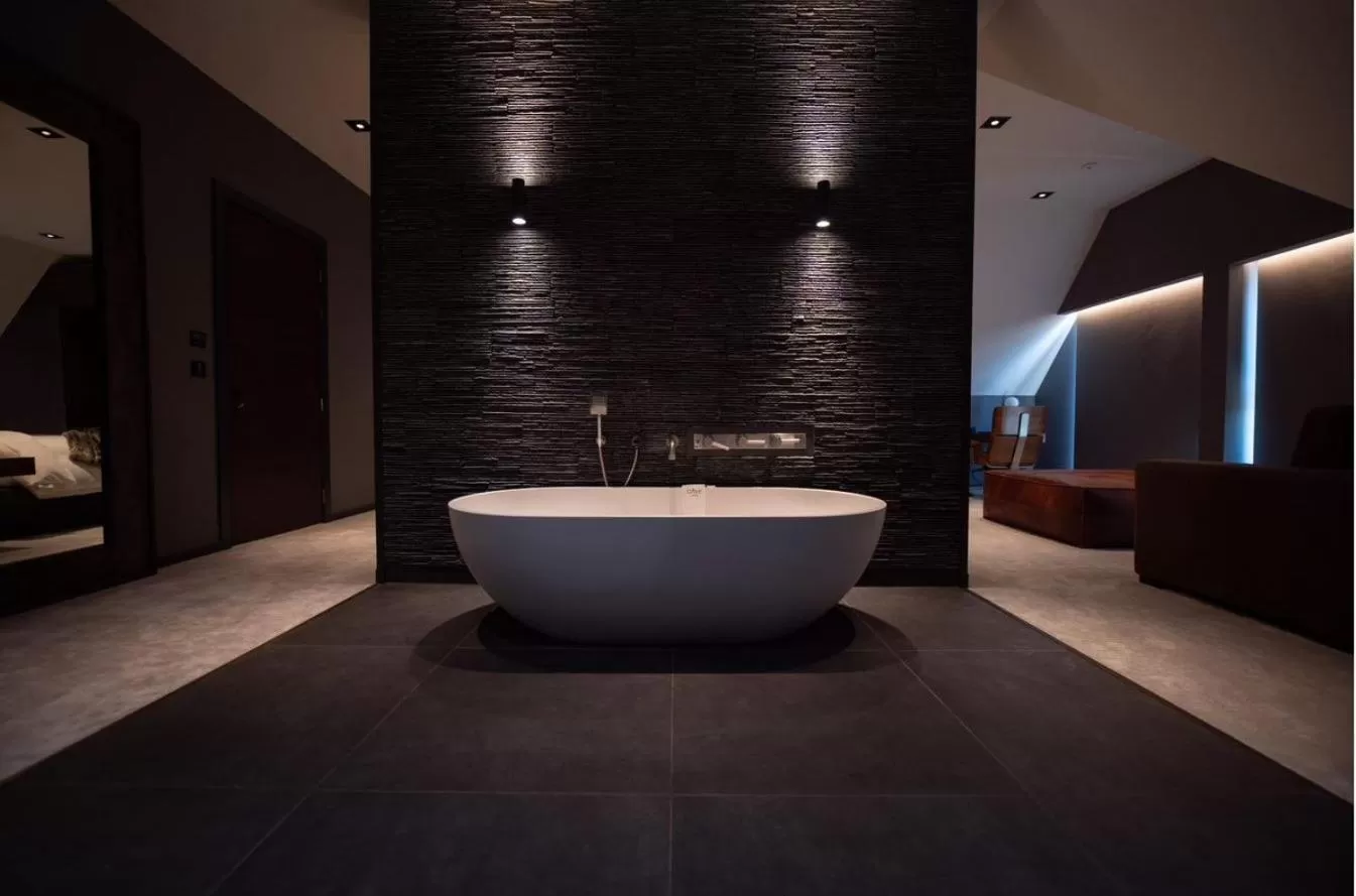 Bath in Cave Hotel & Golf Resort